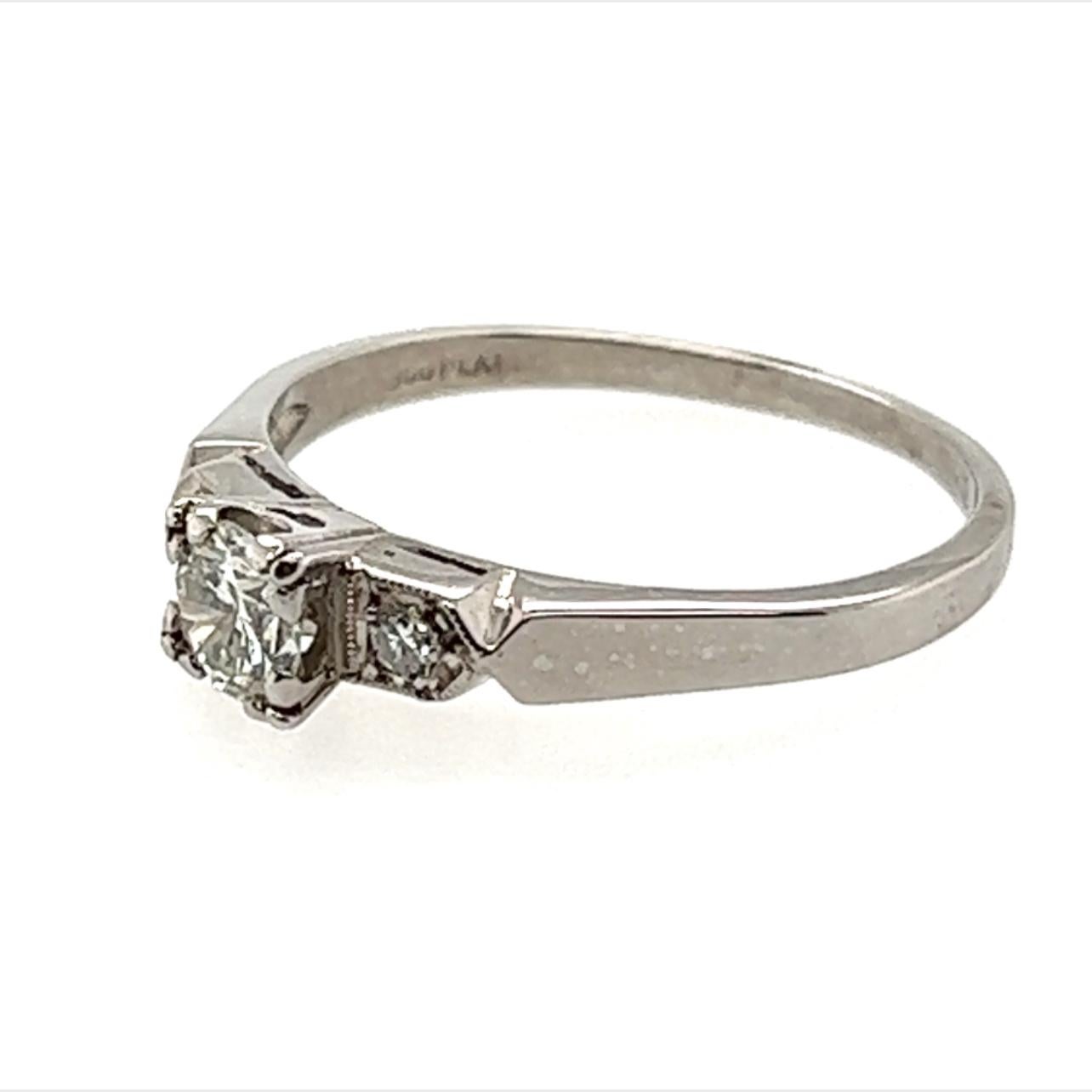 Genuine Original Art Deco Antique from 1930's -1940's Vintage Diamond Engagement Ring .46ct I/SI1 Platinum


Featuring a Bright and Shining .40ct I/SI1 Genuine Round Brilliant Cut Natural Mined Diamond Center

Hand Engraving, and Delicate Milgrain
