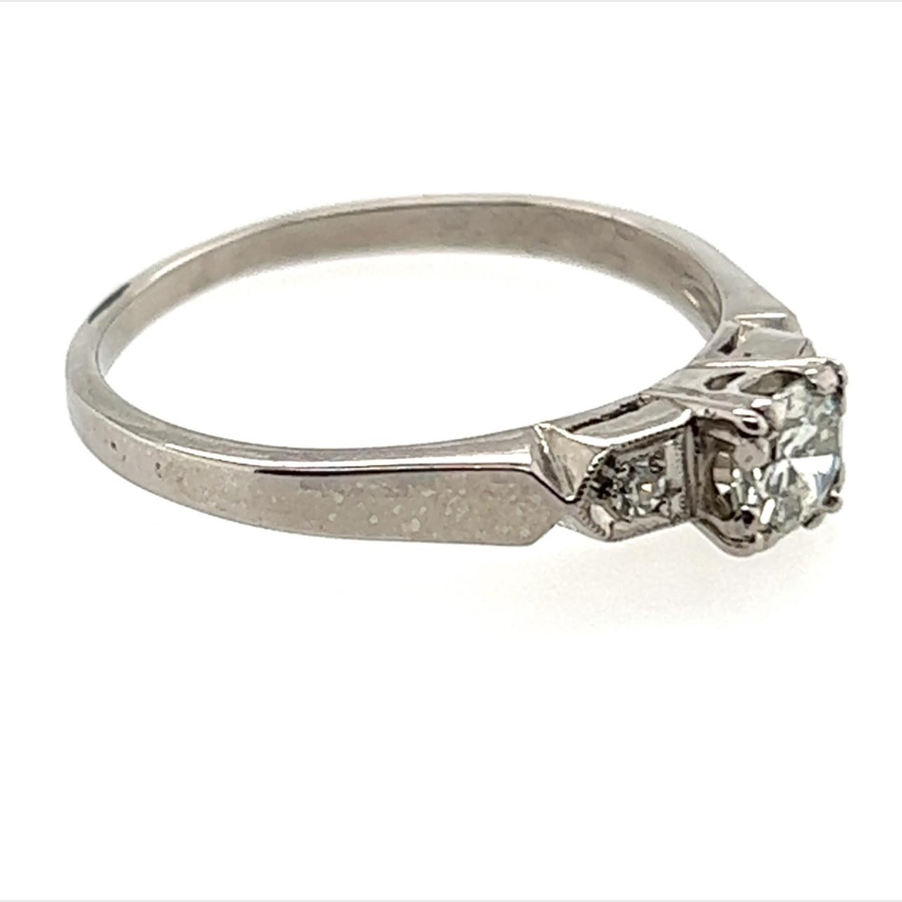 1930's platinum diamond ring