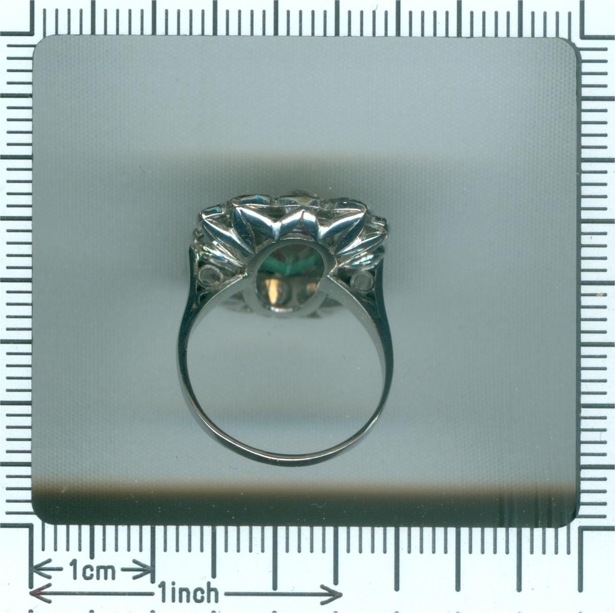 Vintage Diamond Engagement Ring with Certified Untreated Natural Emerald For Sale 7