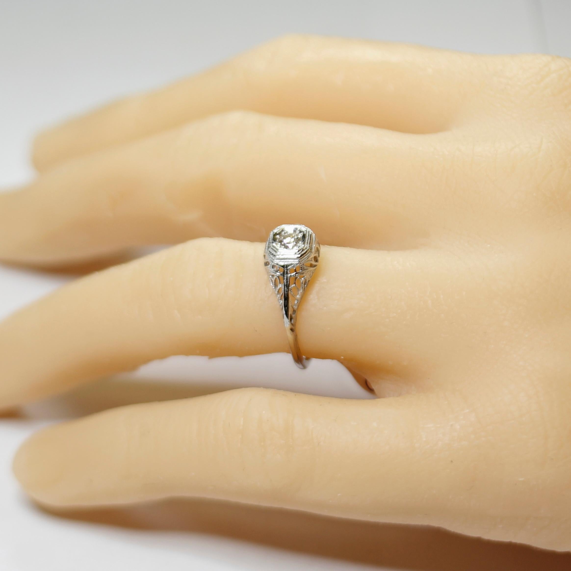 Vintage Diamond Filigree Engagement Ring, White Gold For Sale 4