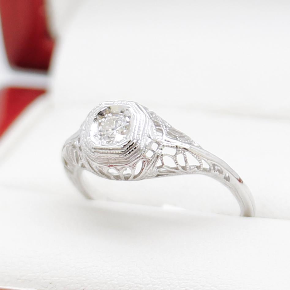 Art Deco Vintage Diamond Filigree Engagement Ring, White Gold For Sale
