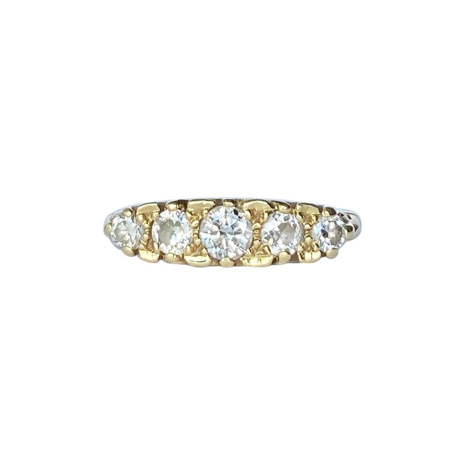 Diamant- Fünf-Stein-Ring aus 18 Karat Gold im Angebot