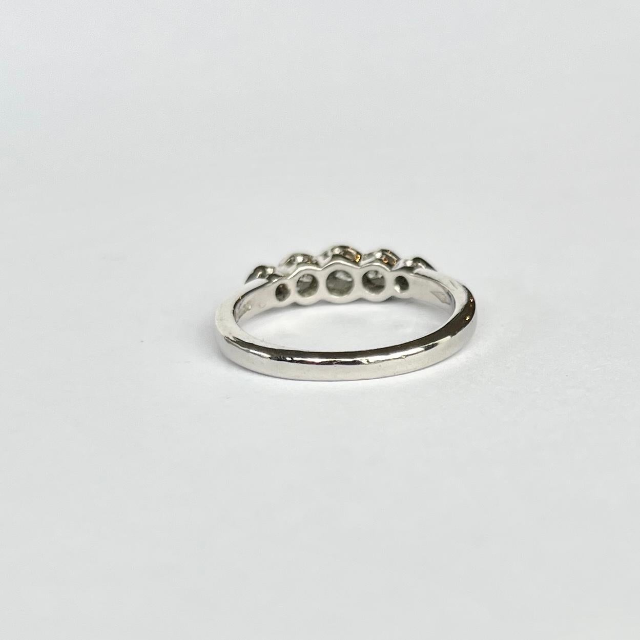 Vintage Diamond Five-Stone Platinum In Excellent Condition For Sale In Chipping Campden, GB