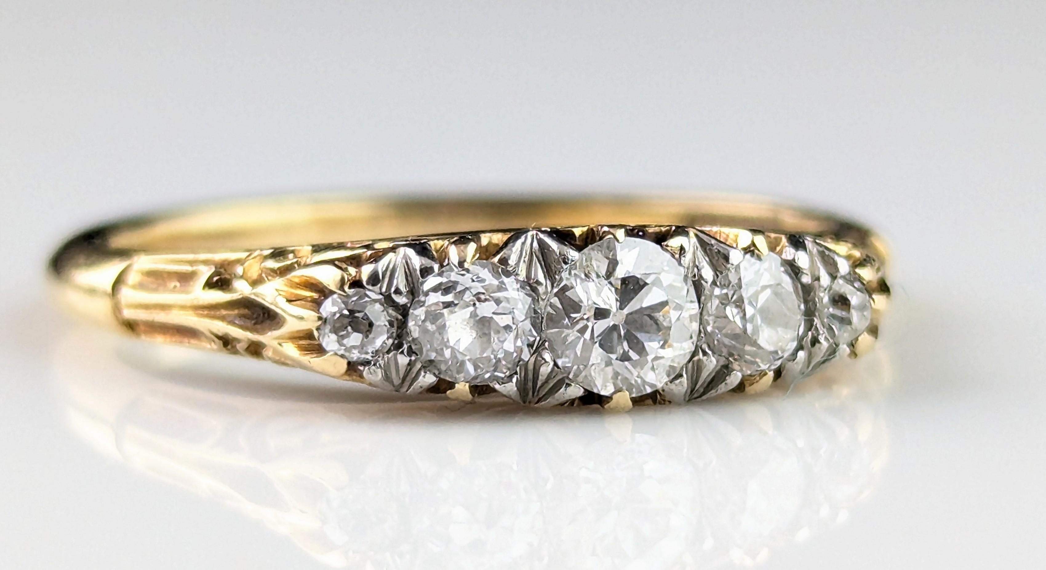 Vintage Diamond five stone ring, 18k yellow gold For Sale 7