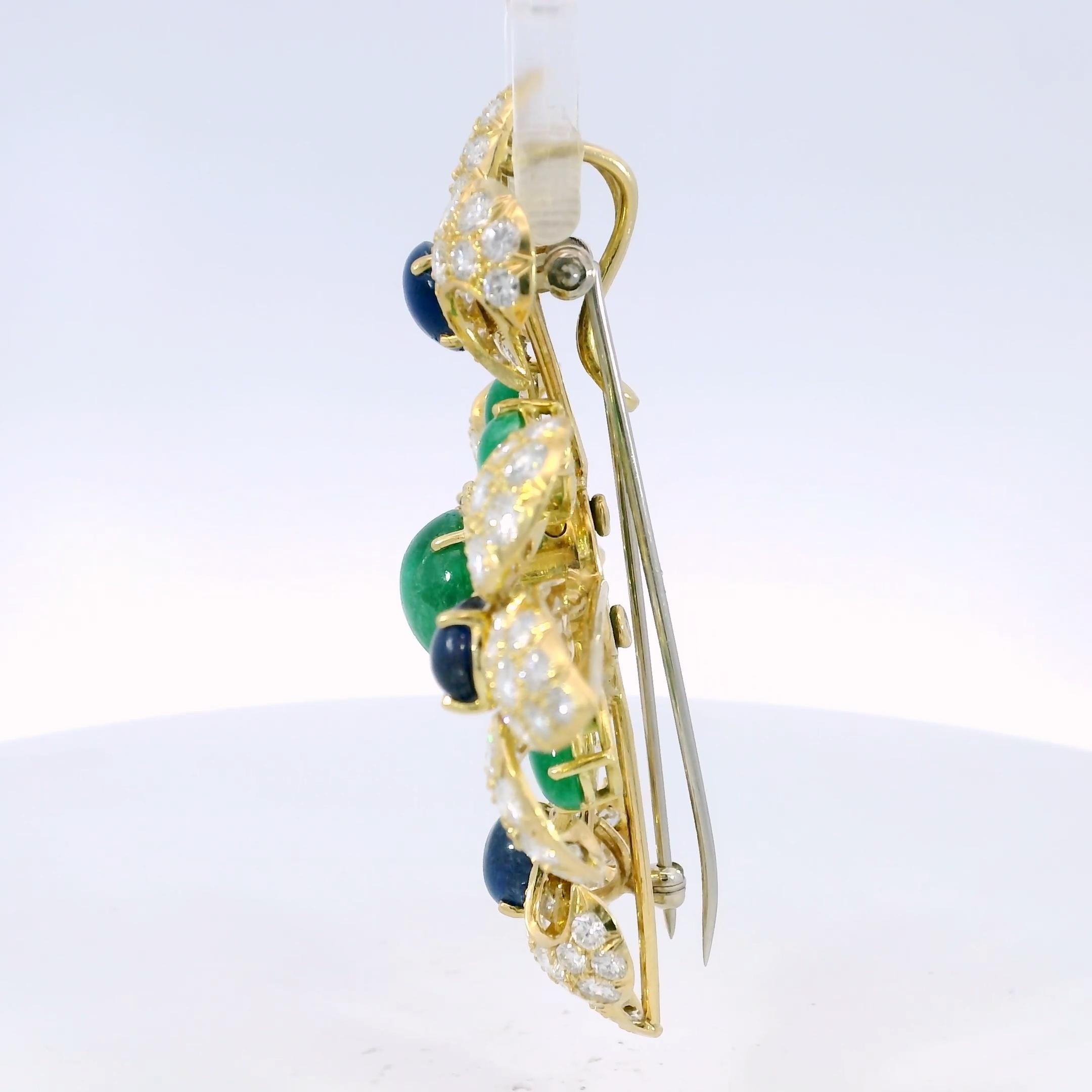 Vintage Diamond Fleur de Lis Pendant Brooch 18K Emeralds and Sapphires ~26.62ctw For Sale 3