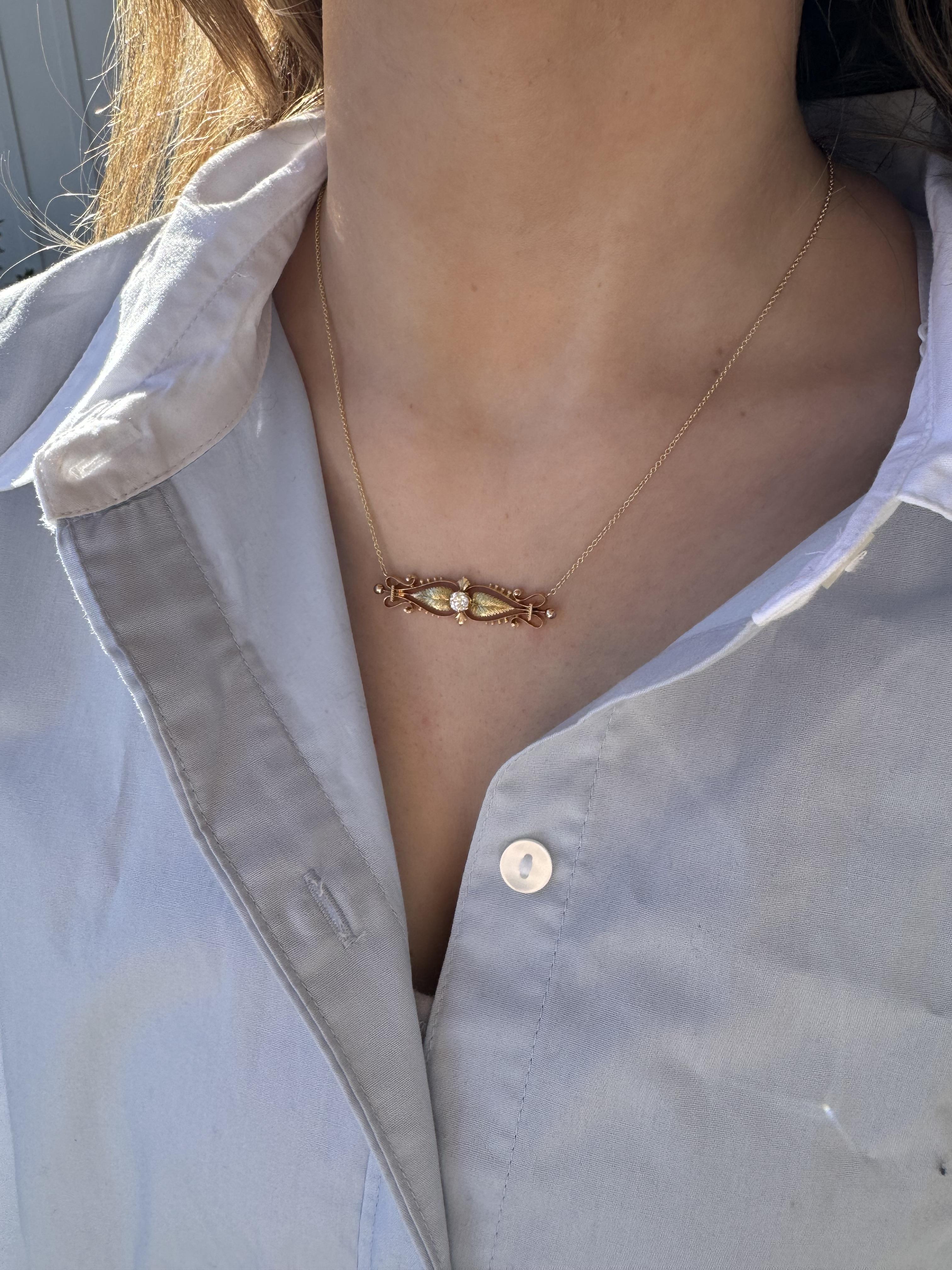 Vittoriano Collana di conversione con spilla floreale con diamante vintage in vendita