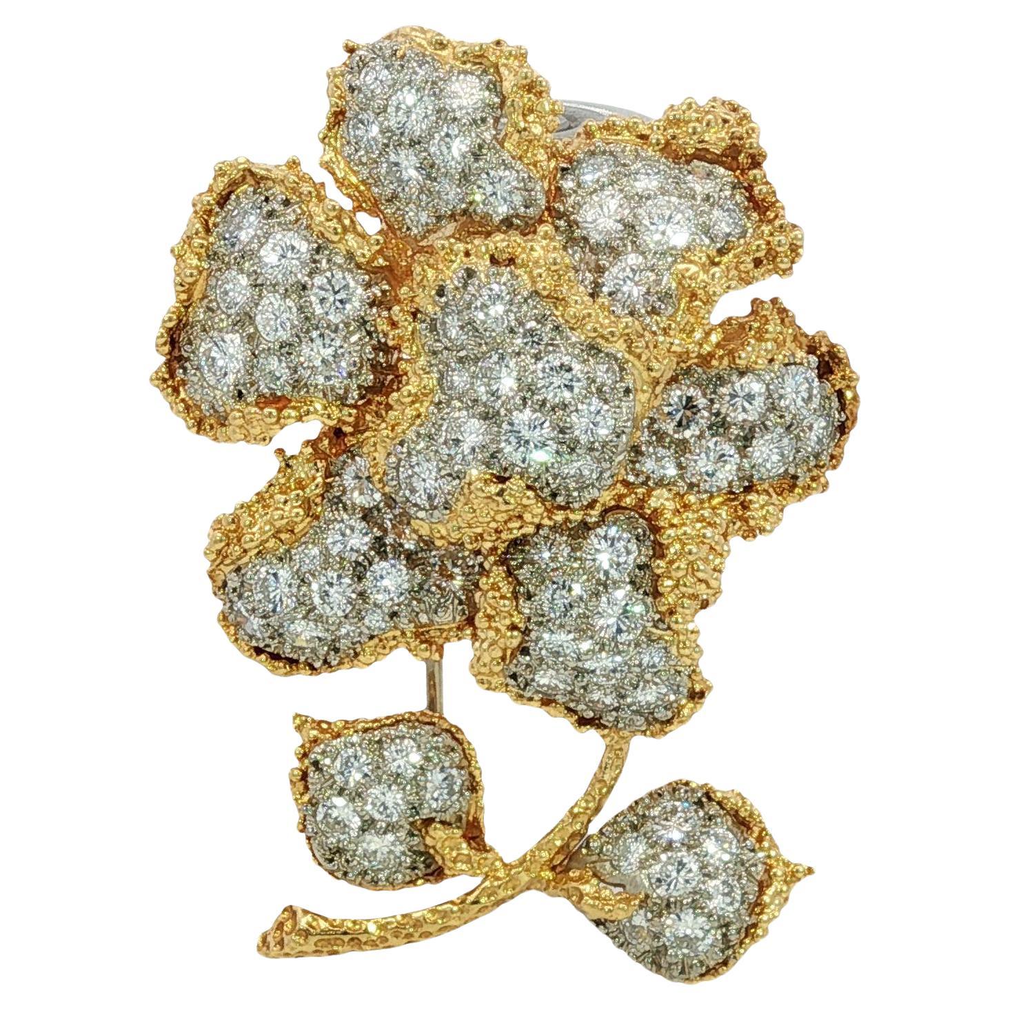 Vintage Diamond Flower Brosche Französisch gemacht Pave Set 18k Gelbgold ~5,48ctw