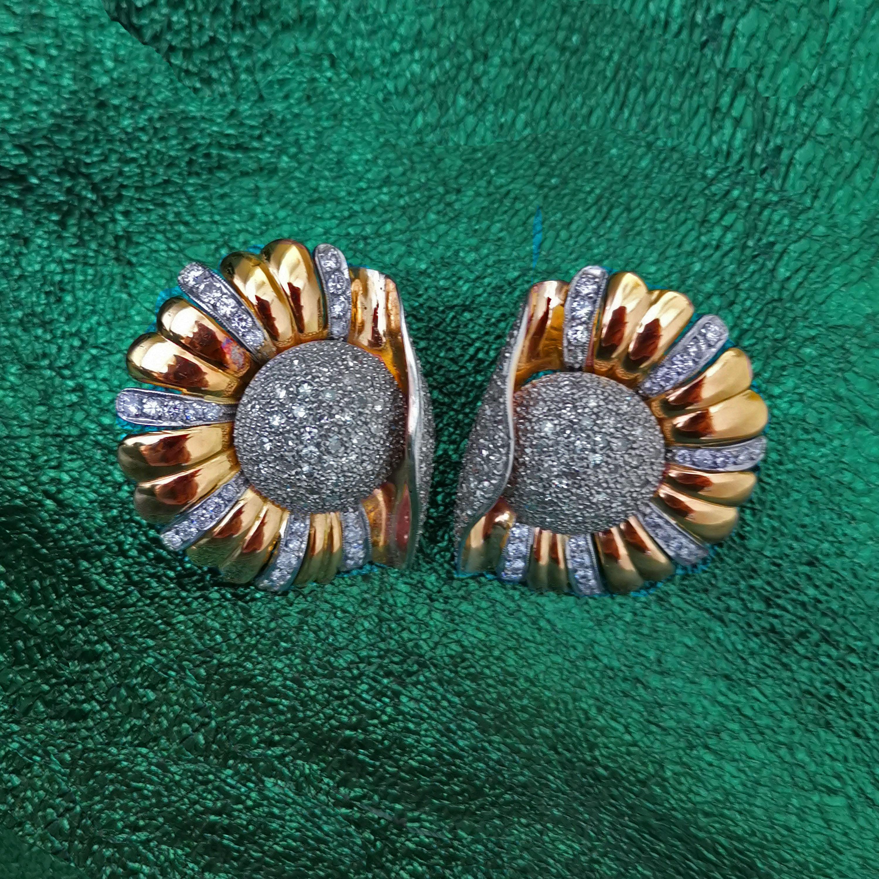 Orecchini a fiore con diamanti d'epoca, 3,00 carati, circa 1950 In condizioni buone in vendita a London, GB