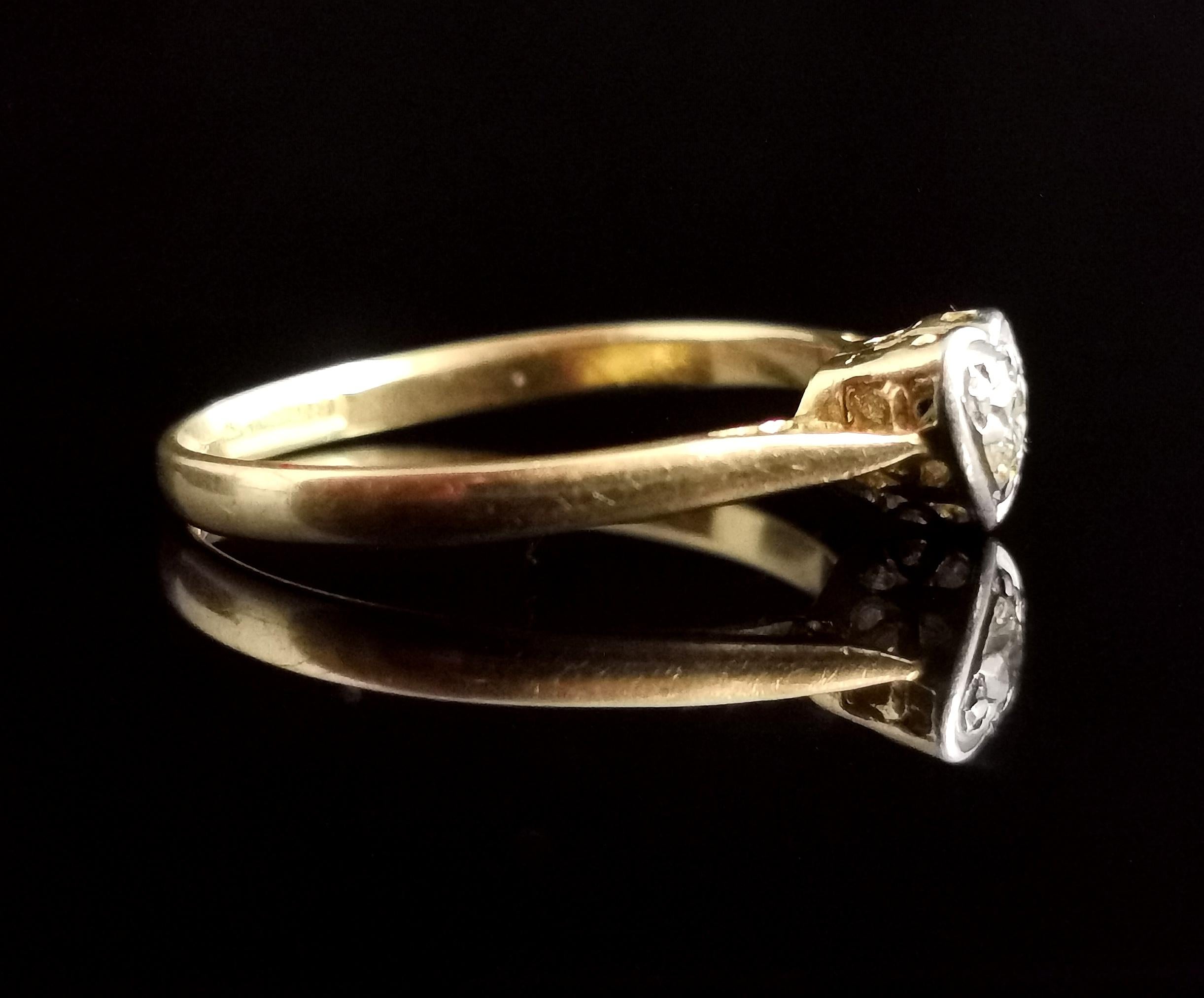 Diamant-Herz-Ring, 18 Karat Gelbgold und Platin (Brillantschliff) im Angebot