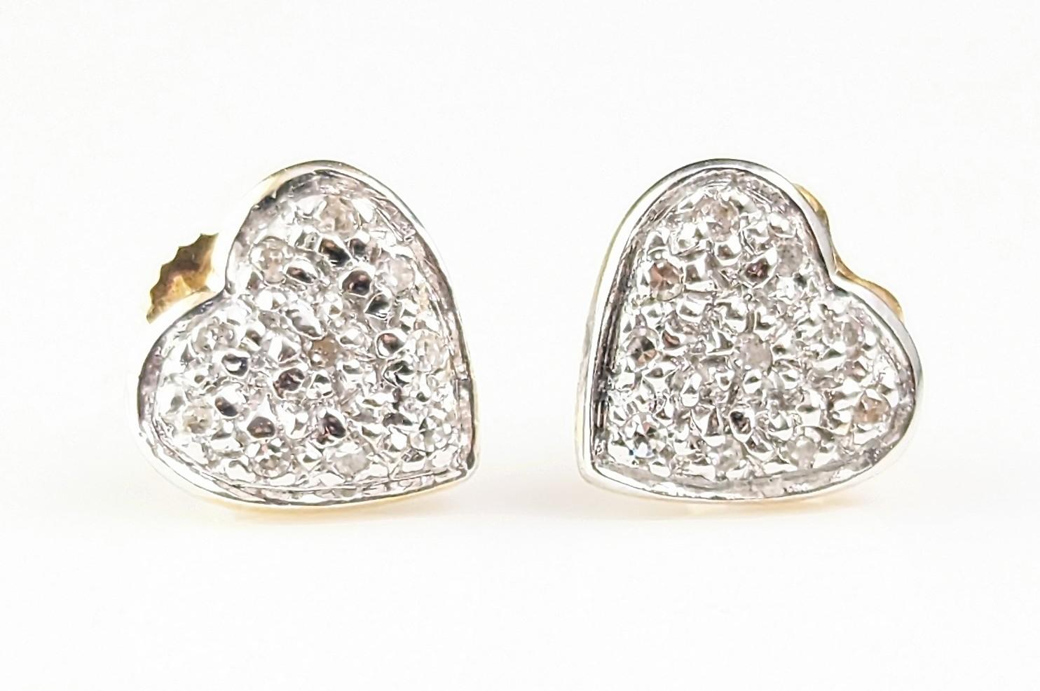 Vintage Diamond heart stud earrings, 9kt gold  For Sale 4