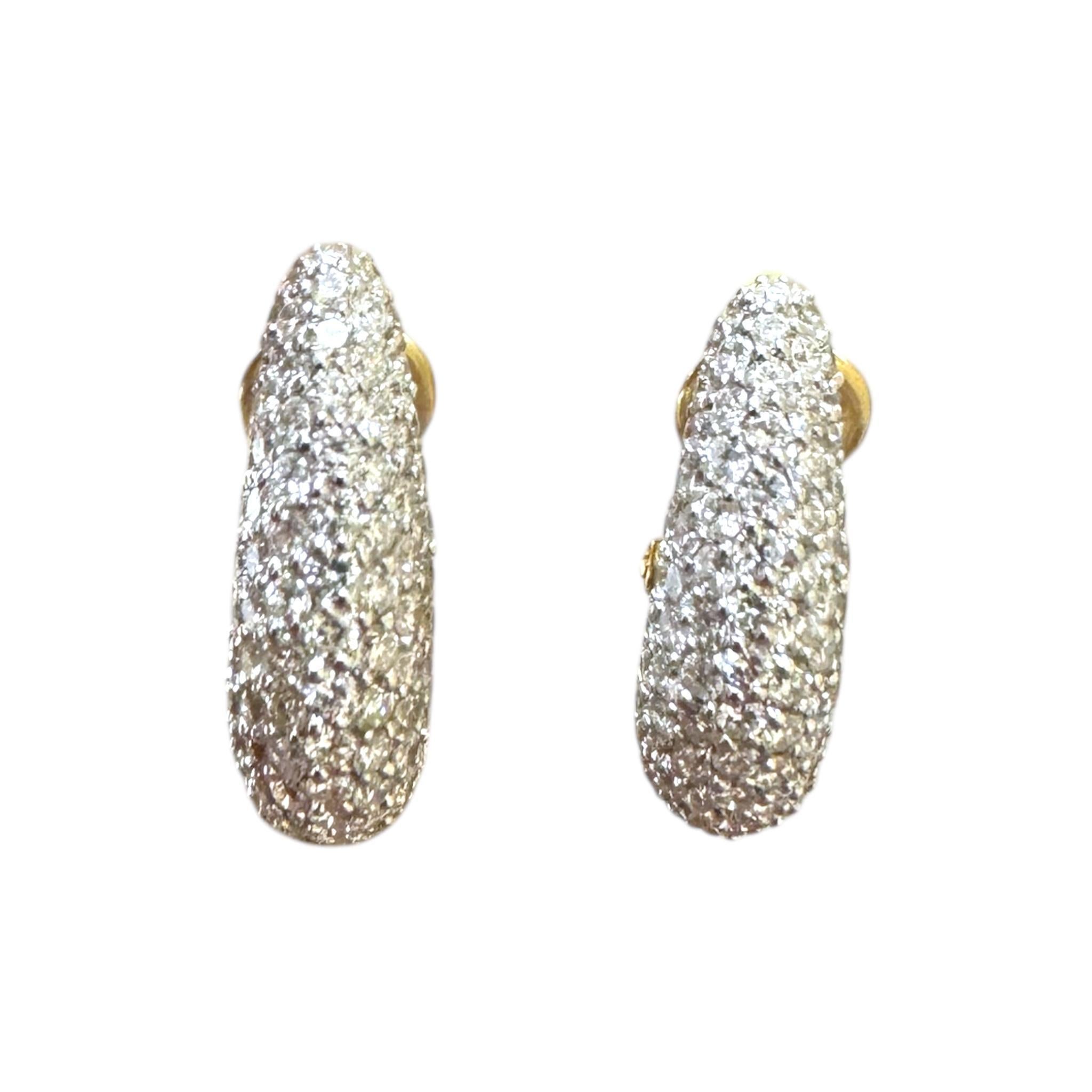 Vintage Diamant Huggie-Ohrringe 18K Gold mit Diamanten Damen im Angebot