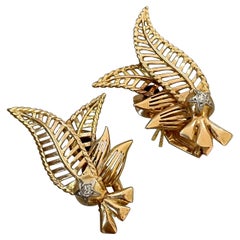 Vintage Diamond Leaf Motif Clip On 14 Karat Yellow Gold Earrings