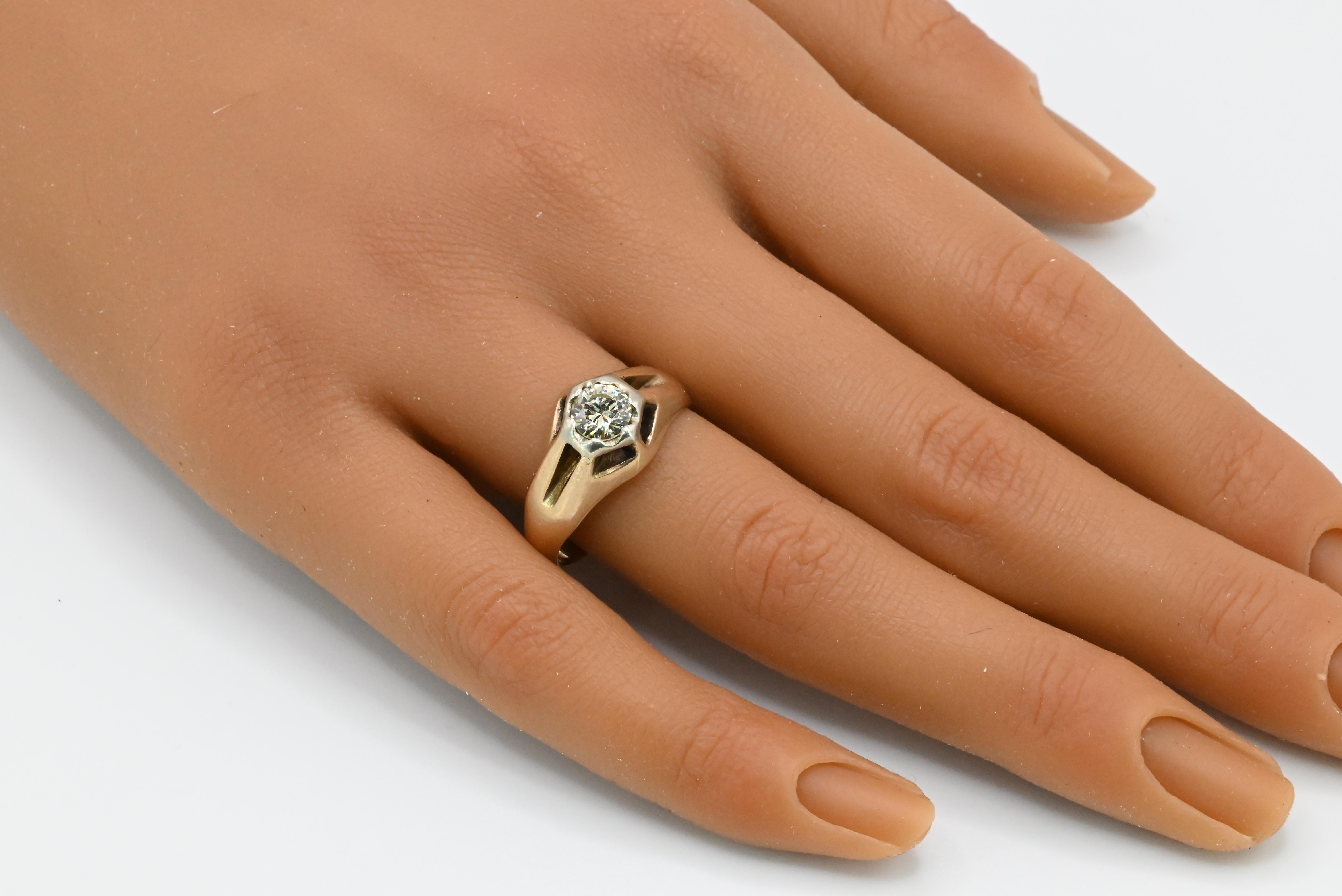 Vintage Diamond Men’s Ring 14K Yellow Gold For Sale at 1stDibs