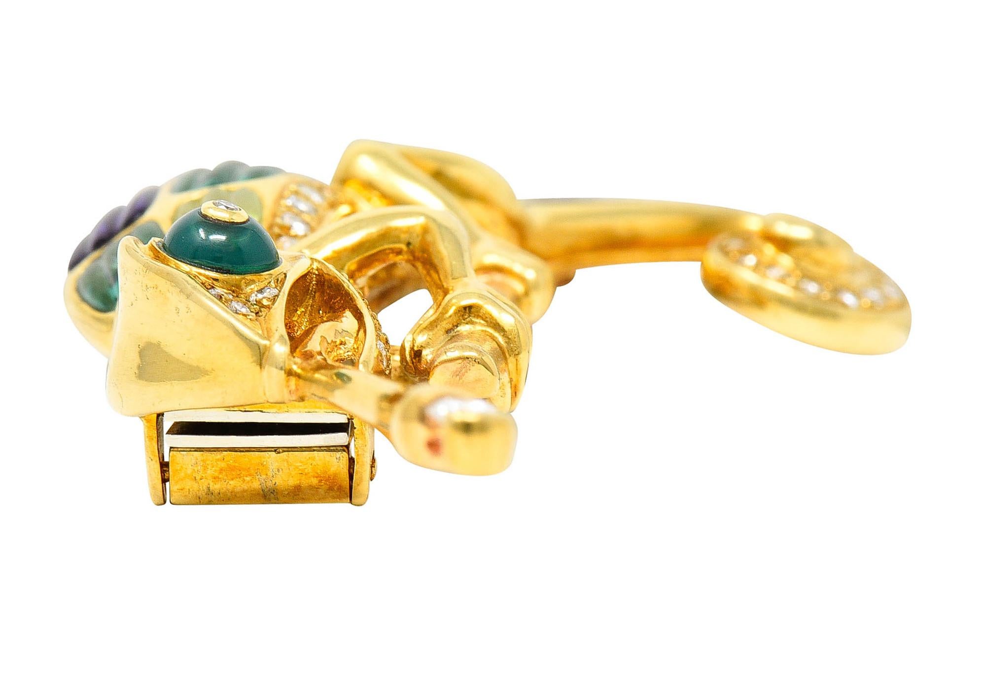 Women's or Men's Vintage Diamond Multi-Gem 18 Karat Gold Carved Stone Chameleon Lizard Brooch