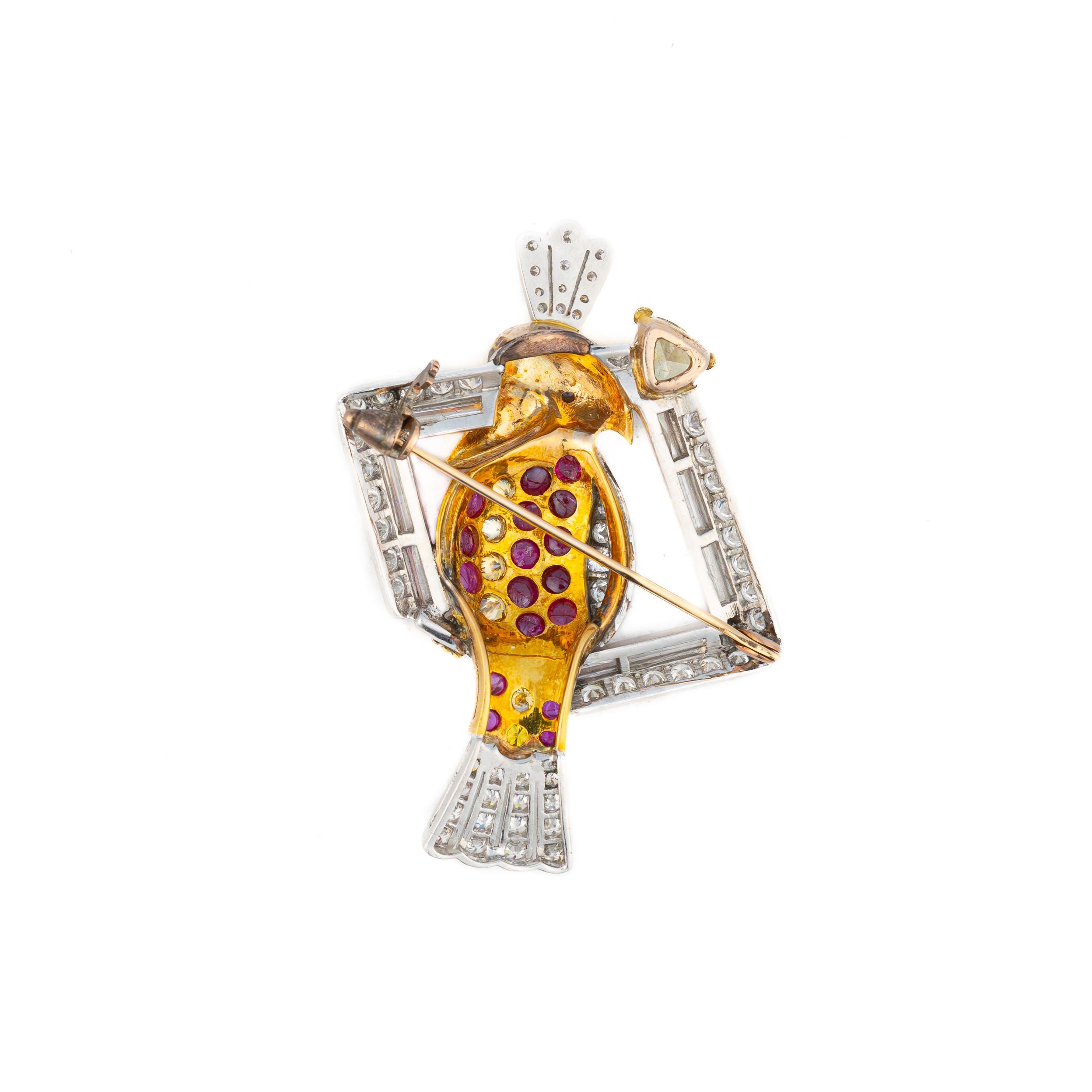 Broche vintage de diamantes y multigemas con forma de pájaro Retro en venta