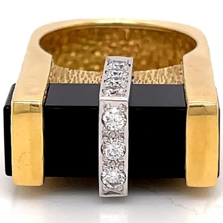 Vintage Diamond Onyx 18 Karat Gold Brutalist Ring For Sale at 1stDibs