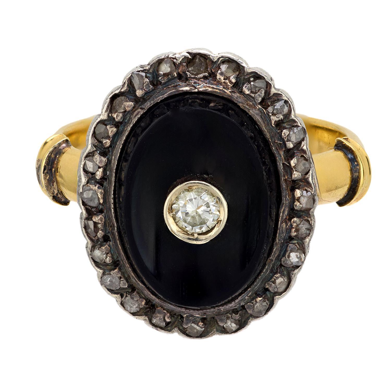 Edwardian Vintage diamond onyx 18k yellow gold and silver ring For Sale