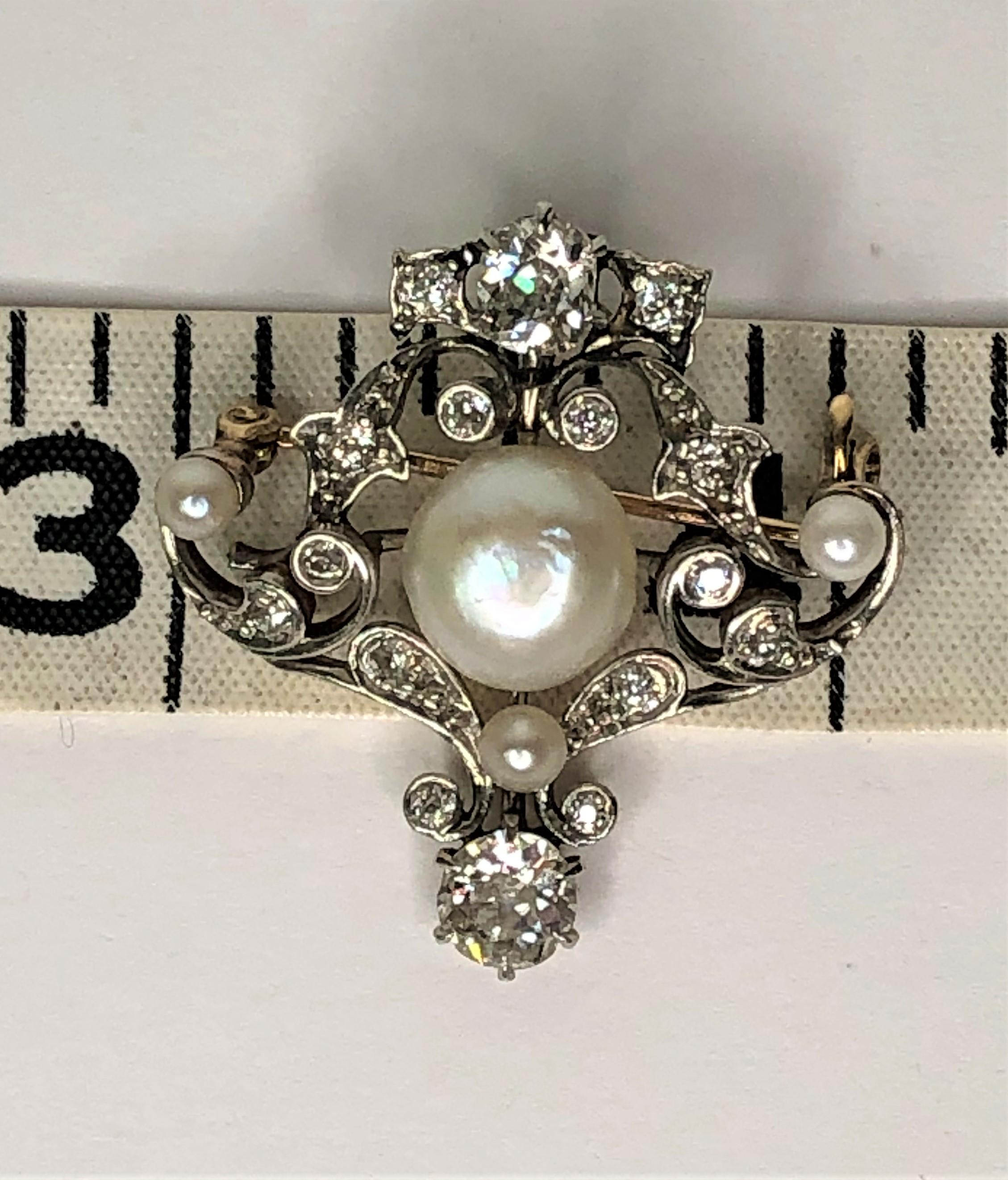 Vintage Diamond Pearl Platinum Gold Brooch In Excellent Condition In Cincinnati, OH