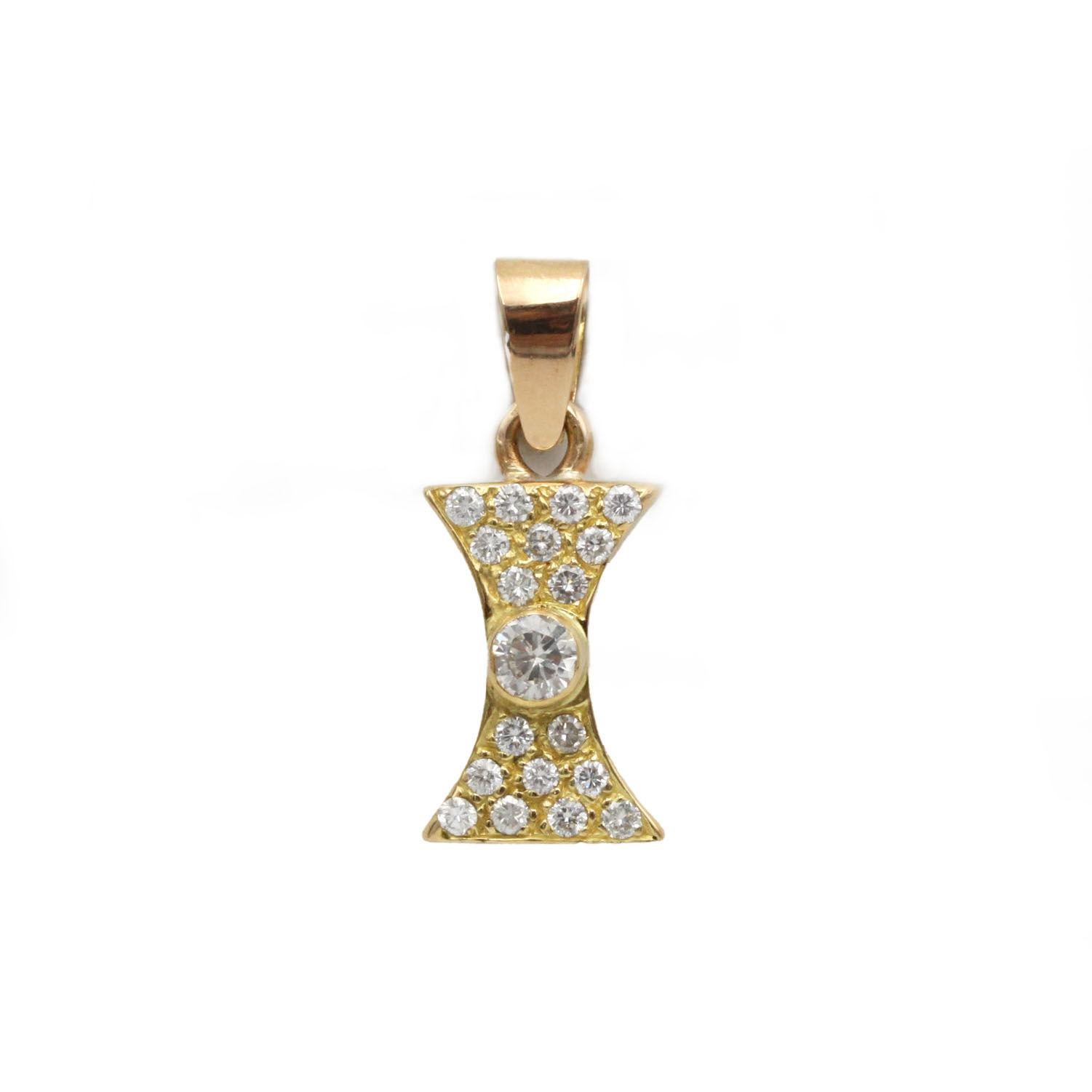 Brilliant Cut Vintage Diamond Pendant in 18k Yellow Gold, Total 0.80ct, Hourglass Shape For Sale