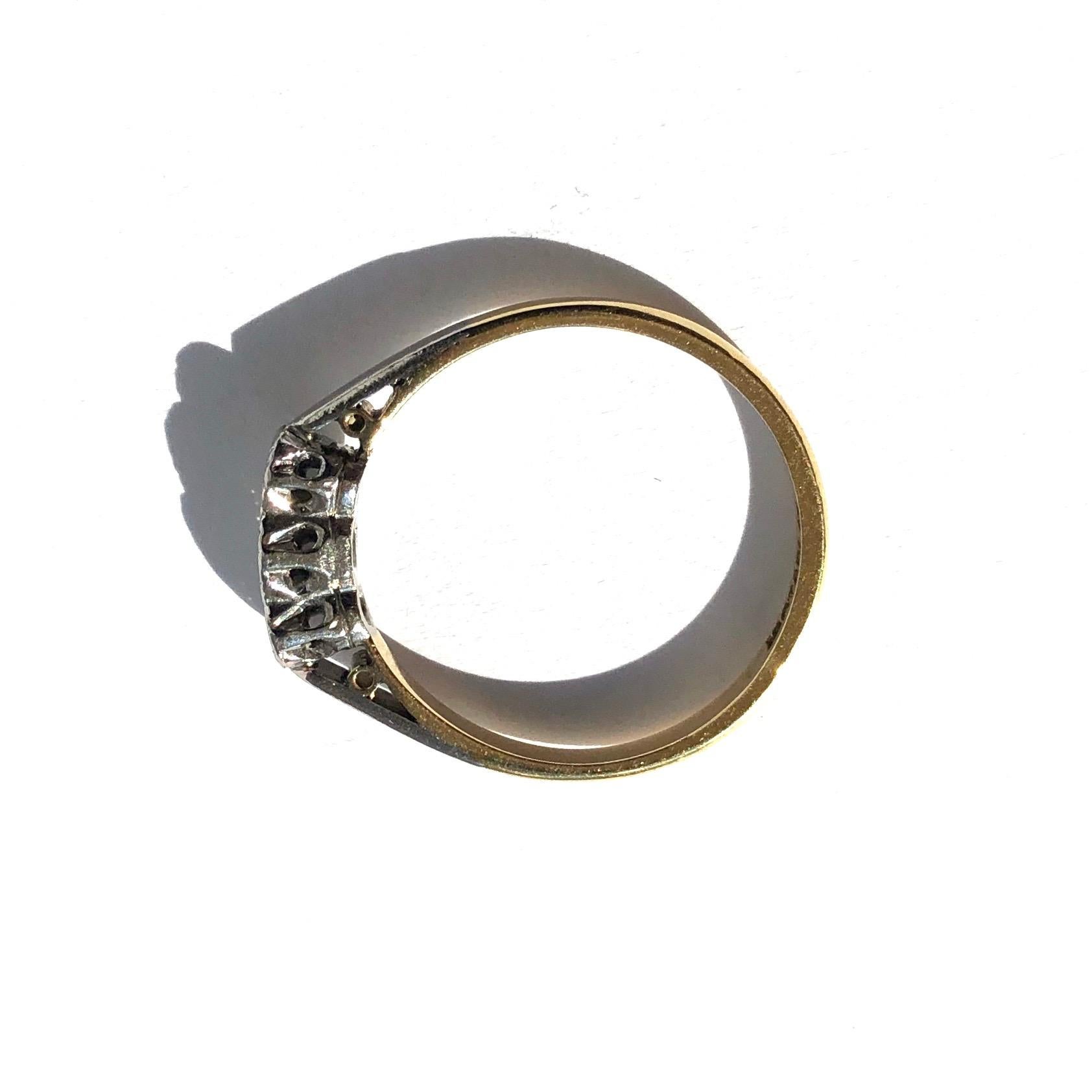 Dreisteiniger Ring aus Diamant, Platin und 18 Karat Gold im Zustand „Gut“ im Angebot in Chipping Campden, GB
