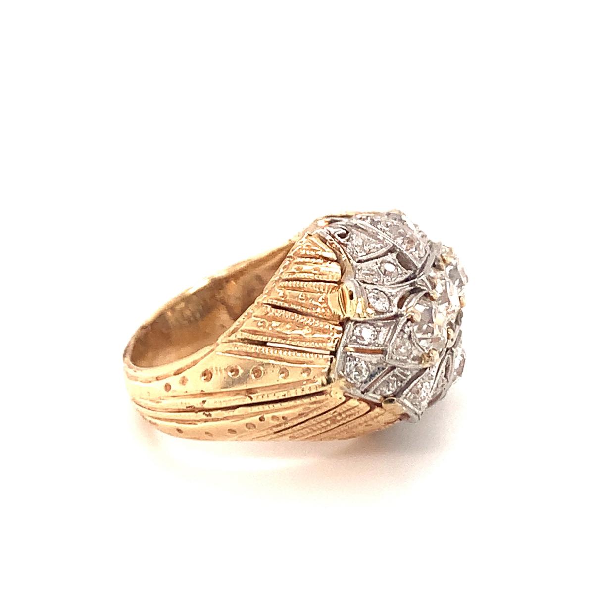 Vintage Diamond Platinum and 18K Yellow Gold Ring, circa 1960s For Sale 2