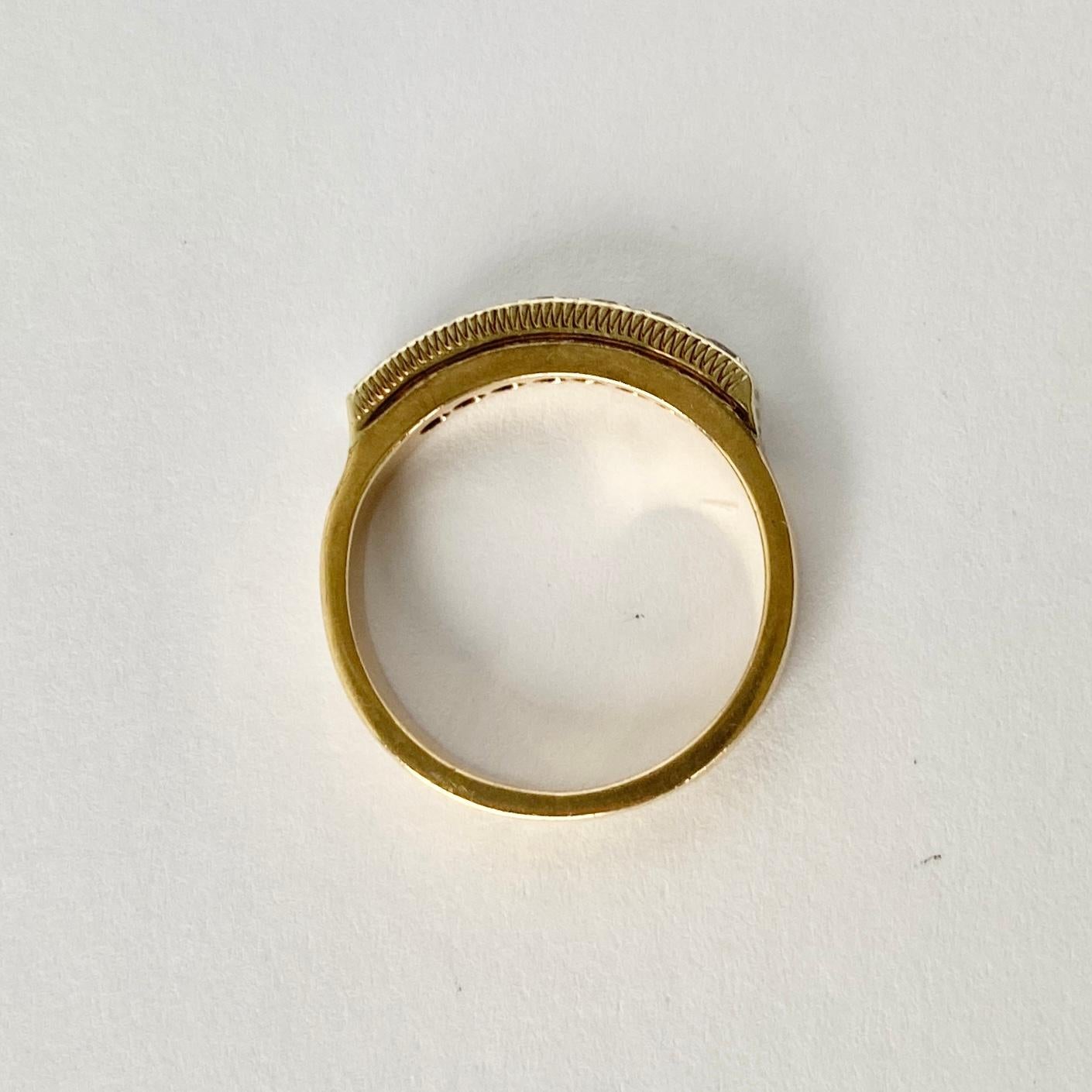 Round Cut Vintage Diamond Platinum and 9 Carat Gold Ring For Sale