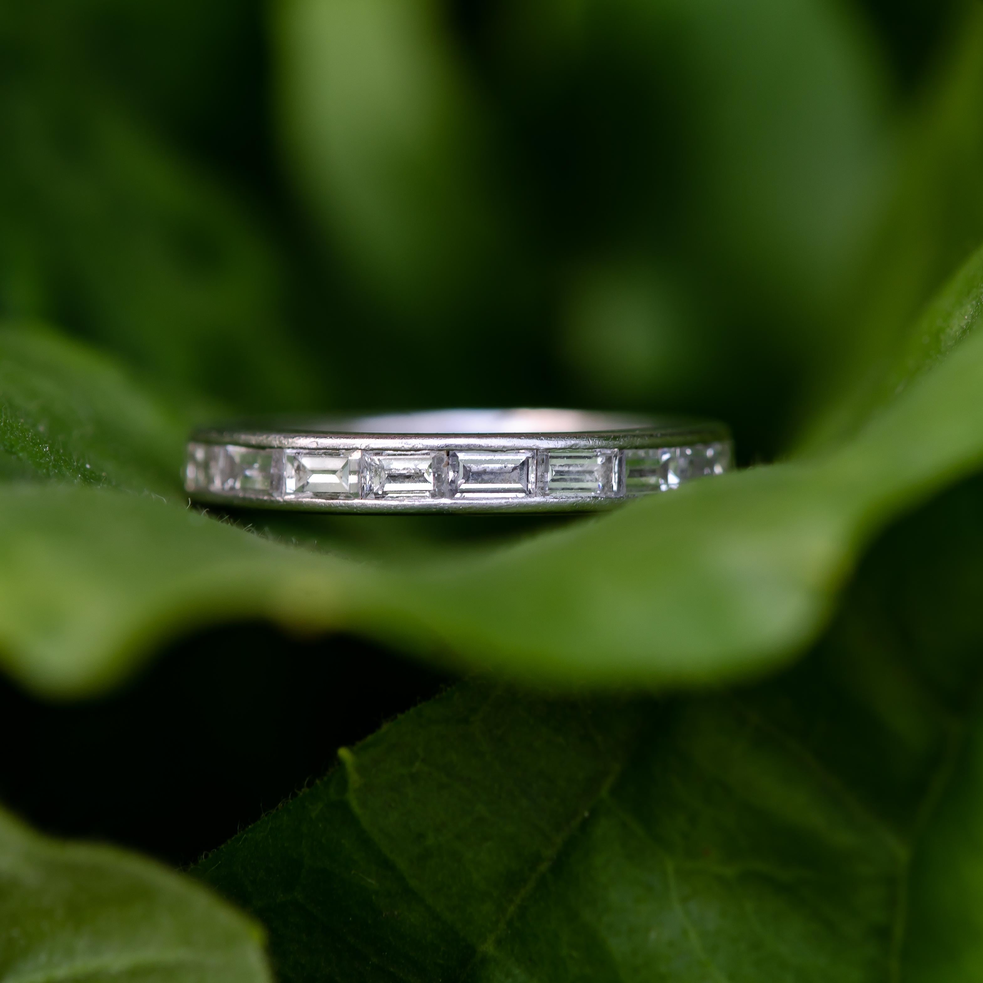 Women's or Men's Art Deco Diamond Platinum Eternity Band