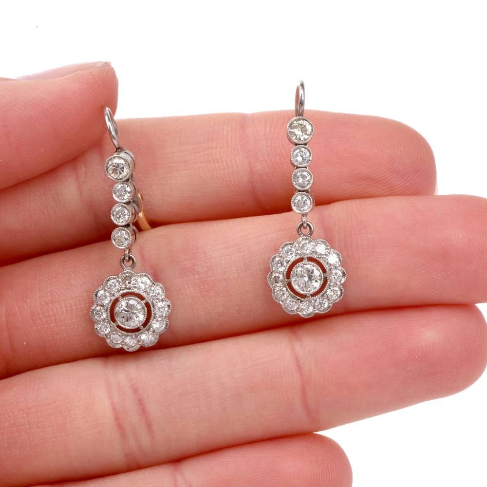 Vintage Diamond Platinum Gold Dangle Drop Earrings In Excellent Condition In Miami, FL