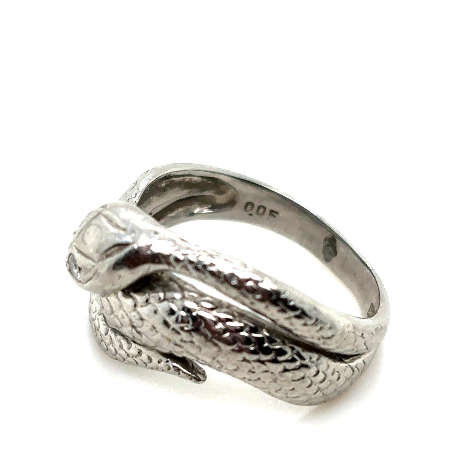 Vintage Diamond Platinum Snake Ring, Circa 1970 In Good Condition For Sale In London, GB