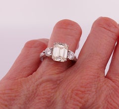 Vintage Diamond Platinum Three-Stone Ring Estate Jewelry