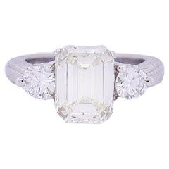 Vintage Diamond Platinum Three-Stone Ring Estate Jewelry