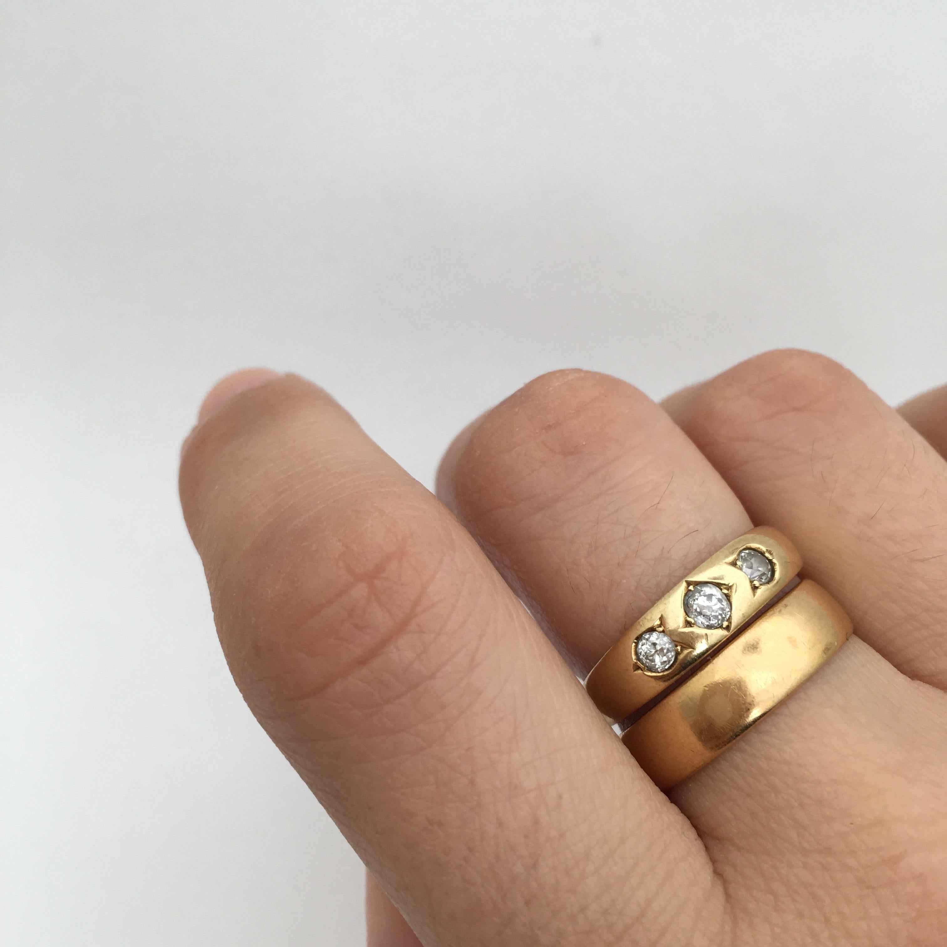 Vintage Diamond Ring 18K Gold 3 Gemstone Gypsy Set Band Stacker Edwardian 1910 For Sale 3