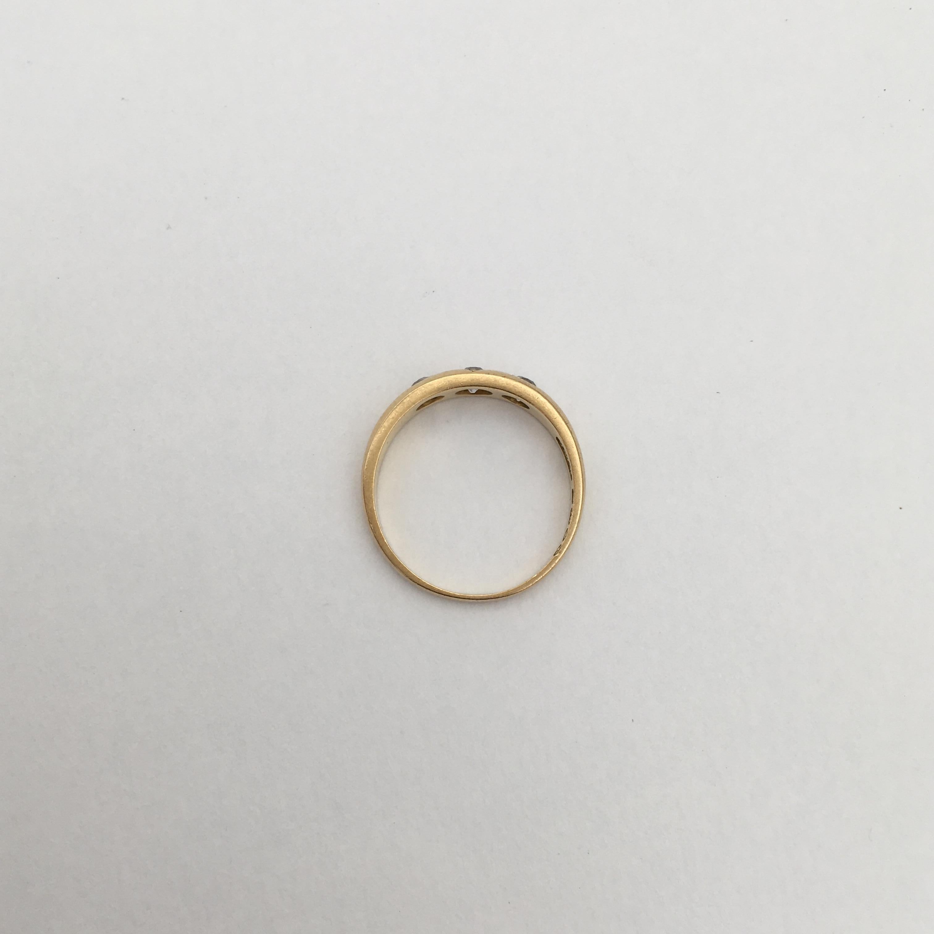 Women's or Men's Vintage Diamond Ring 18K Gold 3 Gemstone Gypsy Set Band Stacker Edwardian 1910 For Sale