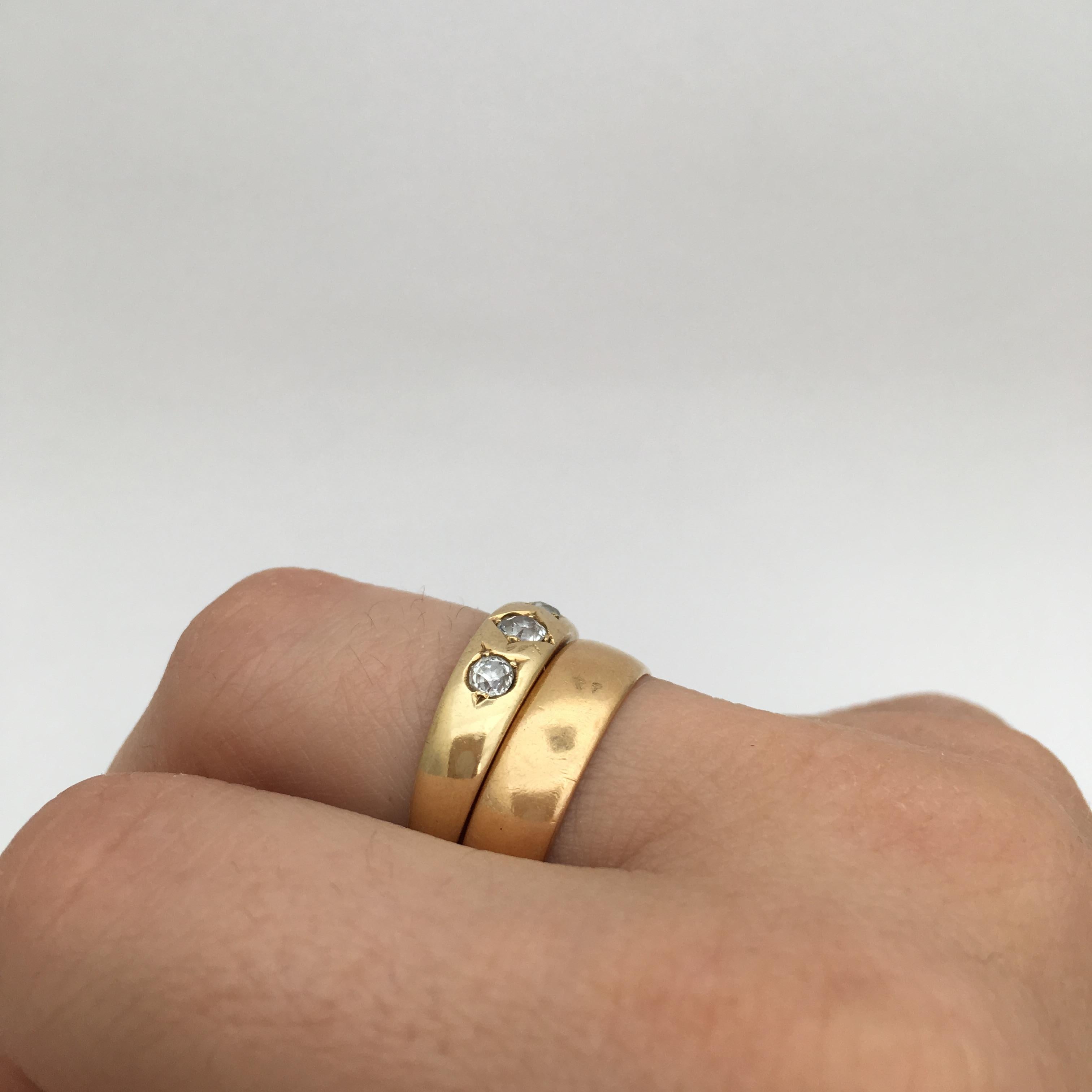 Vintage Diamond Ring 18K Gold 3 Gemstone Gypsy Set Band Stacker Edwardian 1910 For Sale 2