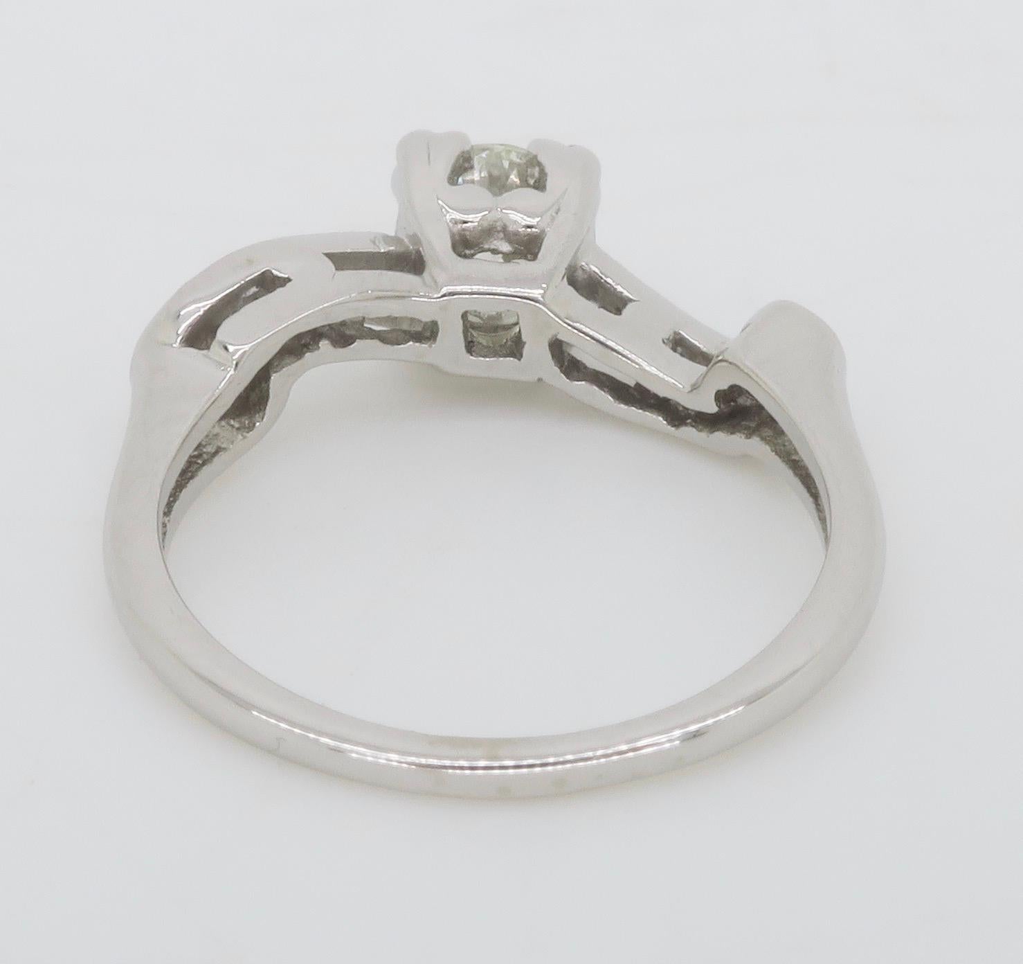 Vintage Diamond Ring Crafted in 14k White Gold For Sale 9