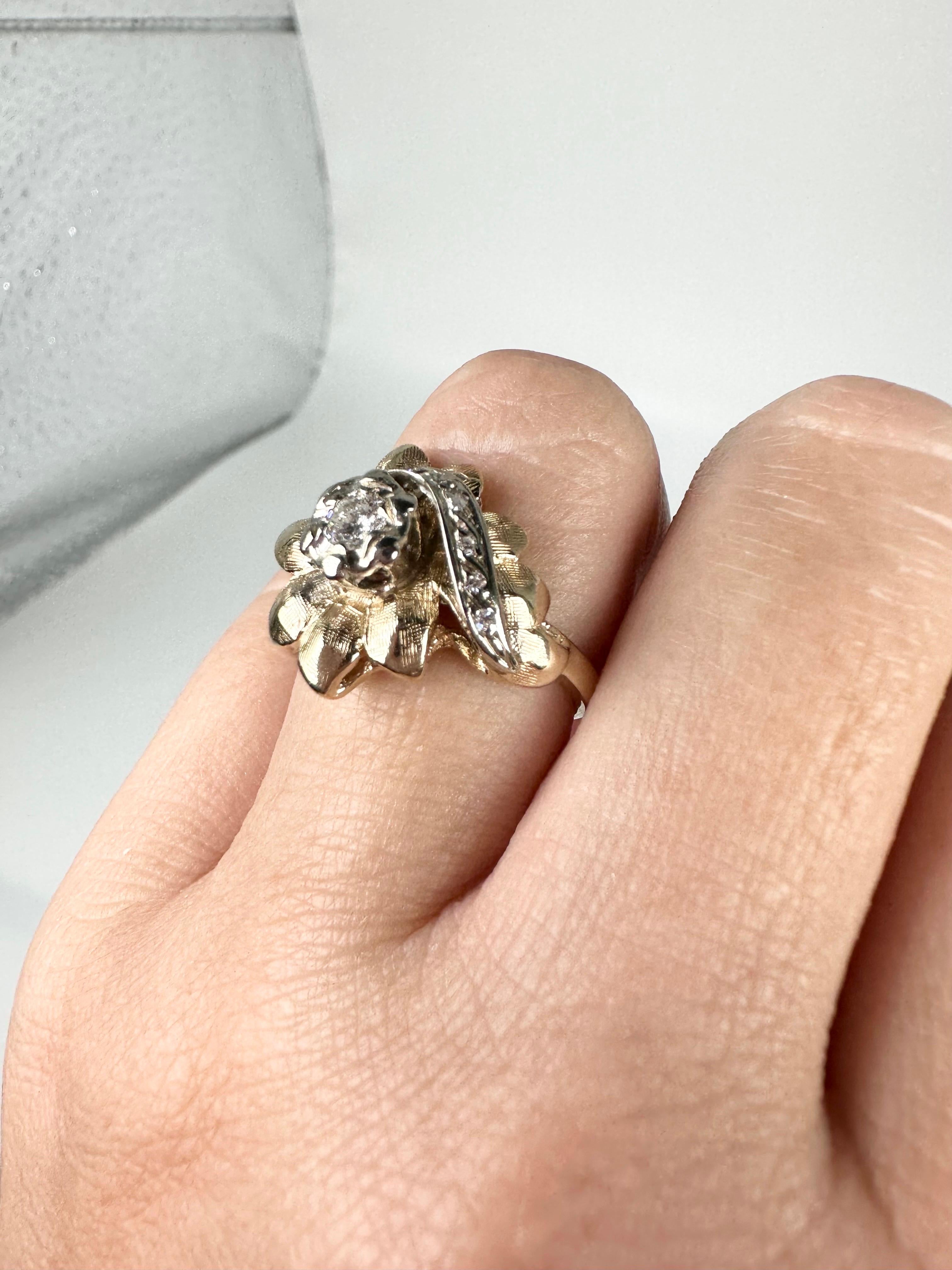 Anillo de diamantes vintage anillo floral girasol 14KT oro amarillo en venta 4
