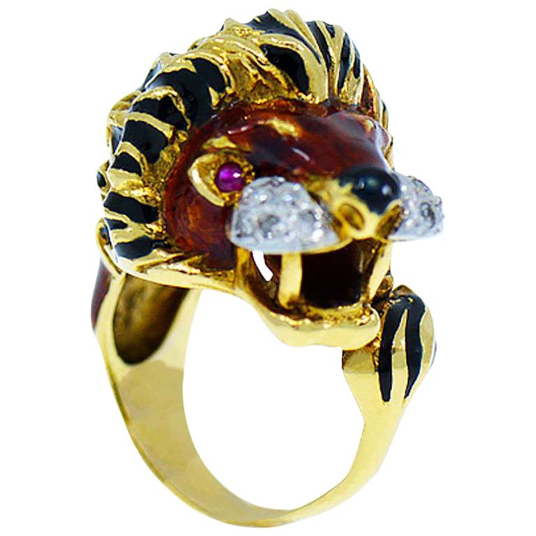 Vintage Diamond & Ruby 18K Yellow Gold Enameled Lion Ring, 1960's Animal Motif