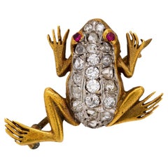 Vintage diamond ruby 18k yellow gold frog brooch