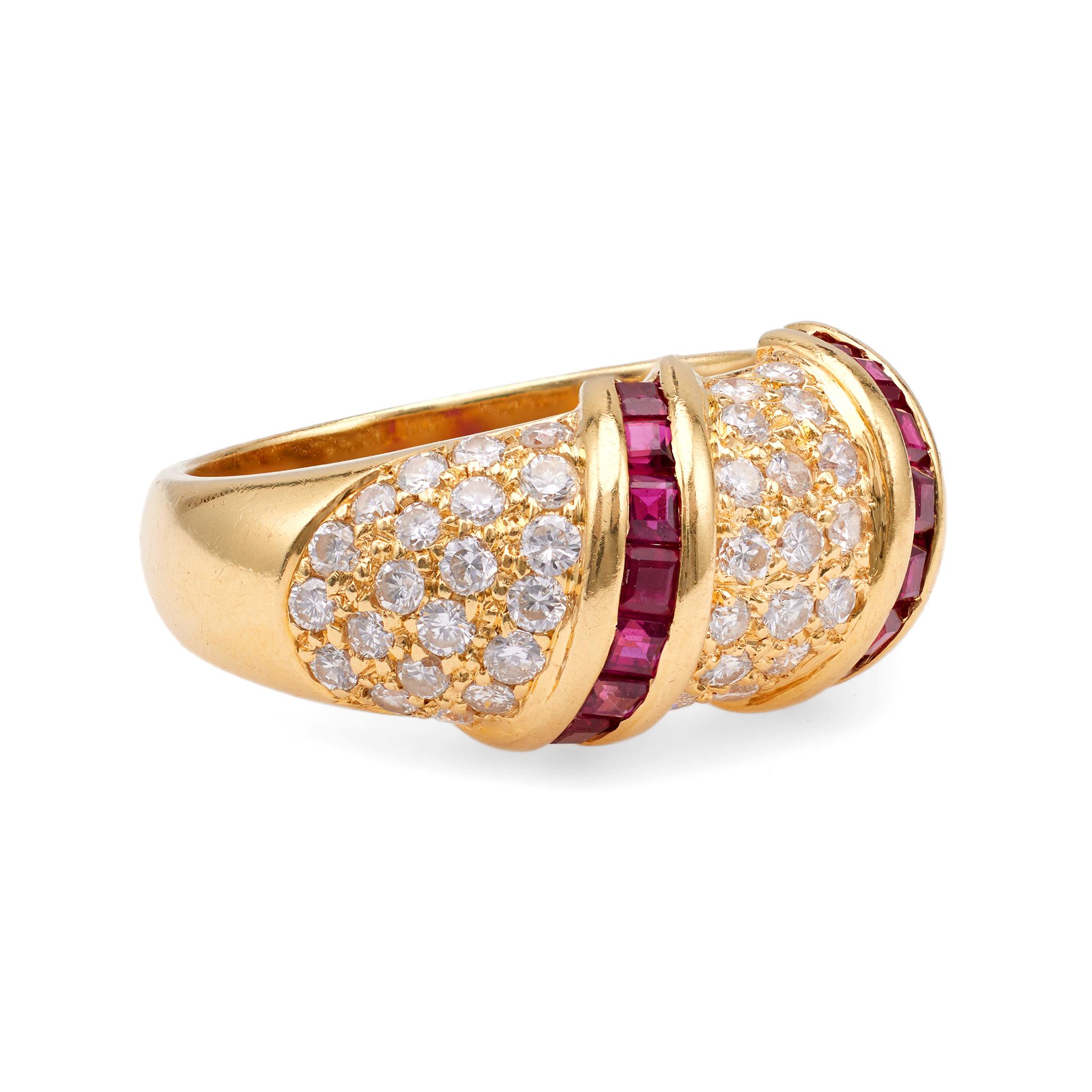 Vintage Diamond Ruby 18k Yellow Gold Ring In Good Condition In Beverly Hills, CA