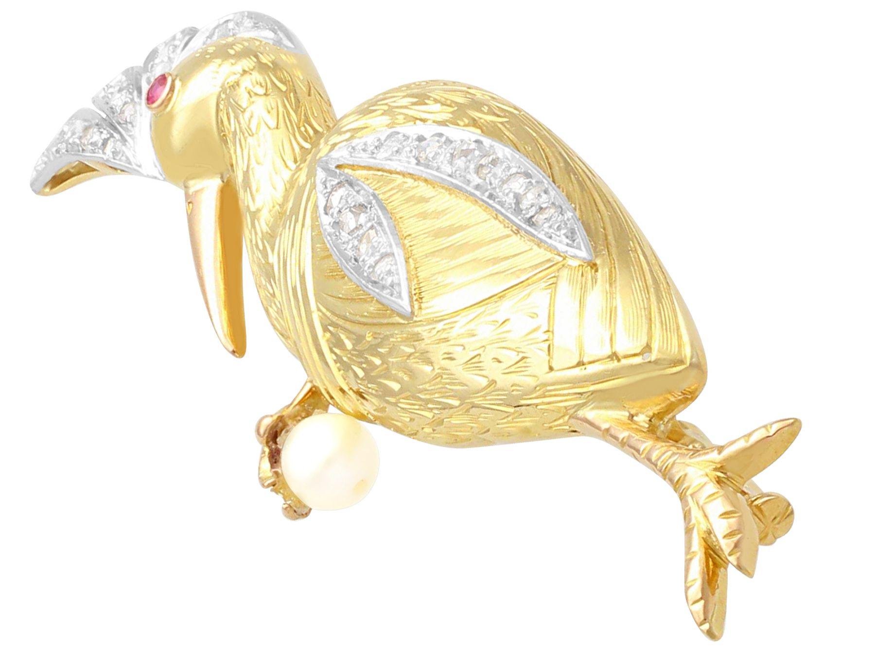 Vintage Diamond, Ruby and Pearl Yellow Gold Bird Brooch, circa 1940 In Excellent Condition For Sale In Jesmond, Newcastle Upon Tyne