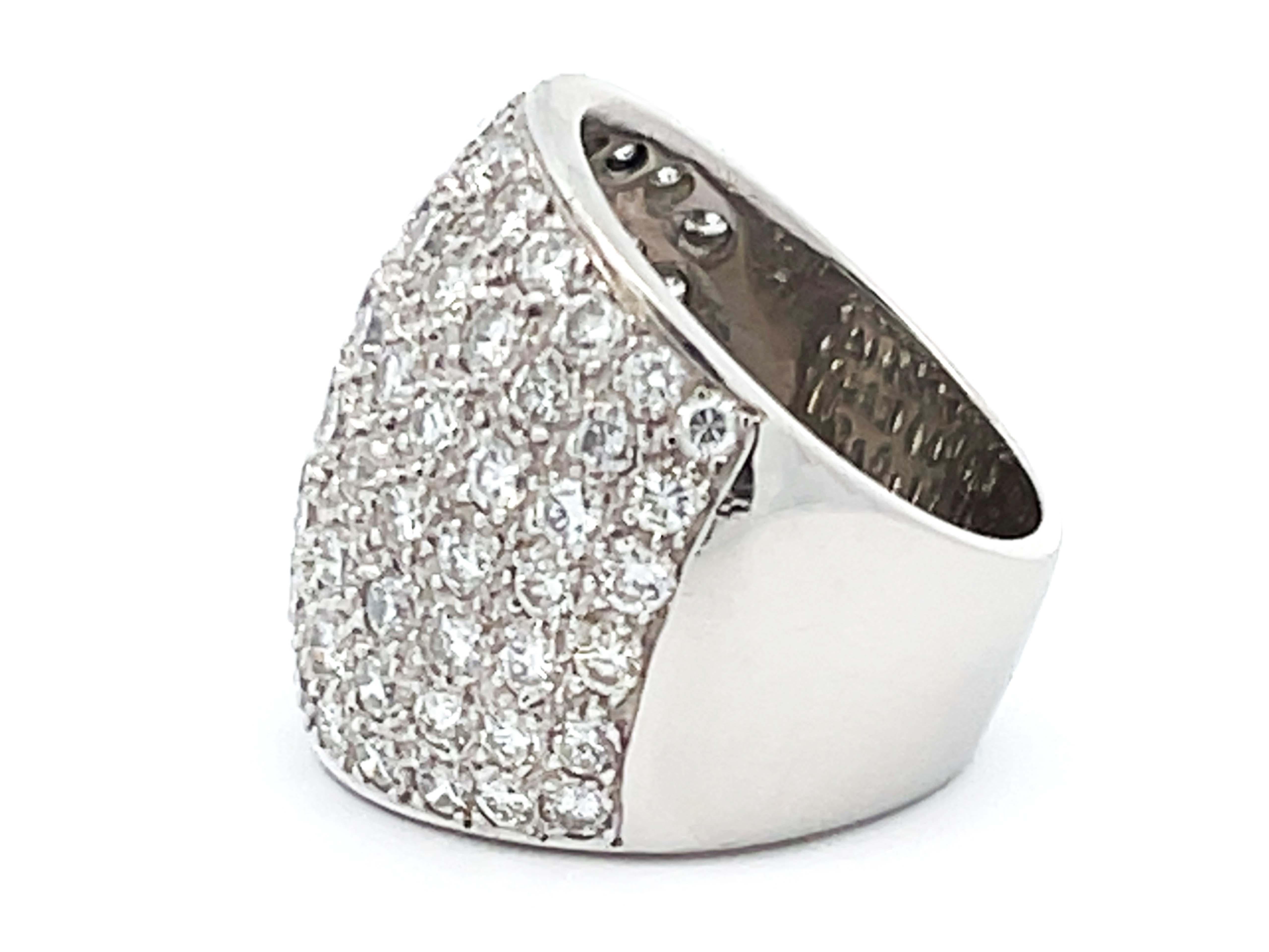 Vintage Diamond Saddle Wide Band Ring in Platinum In Good Condition For Sale In Honolulu, HI