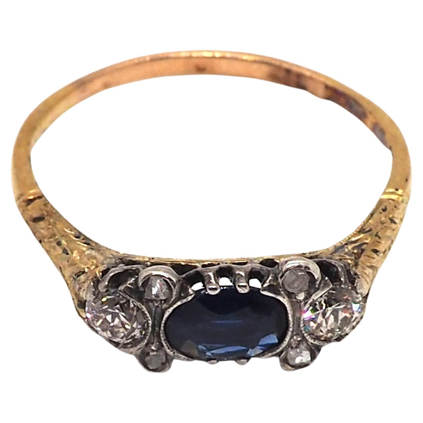 Vintage Diamond Sapphire 14k Yellow Gold Ring For Sale