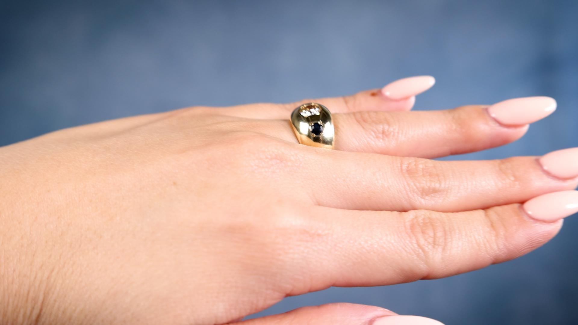 Brilliant Cut Vintage Diamond Sapphire 14k Yellow Gold Three Stone Ring For Sale