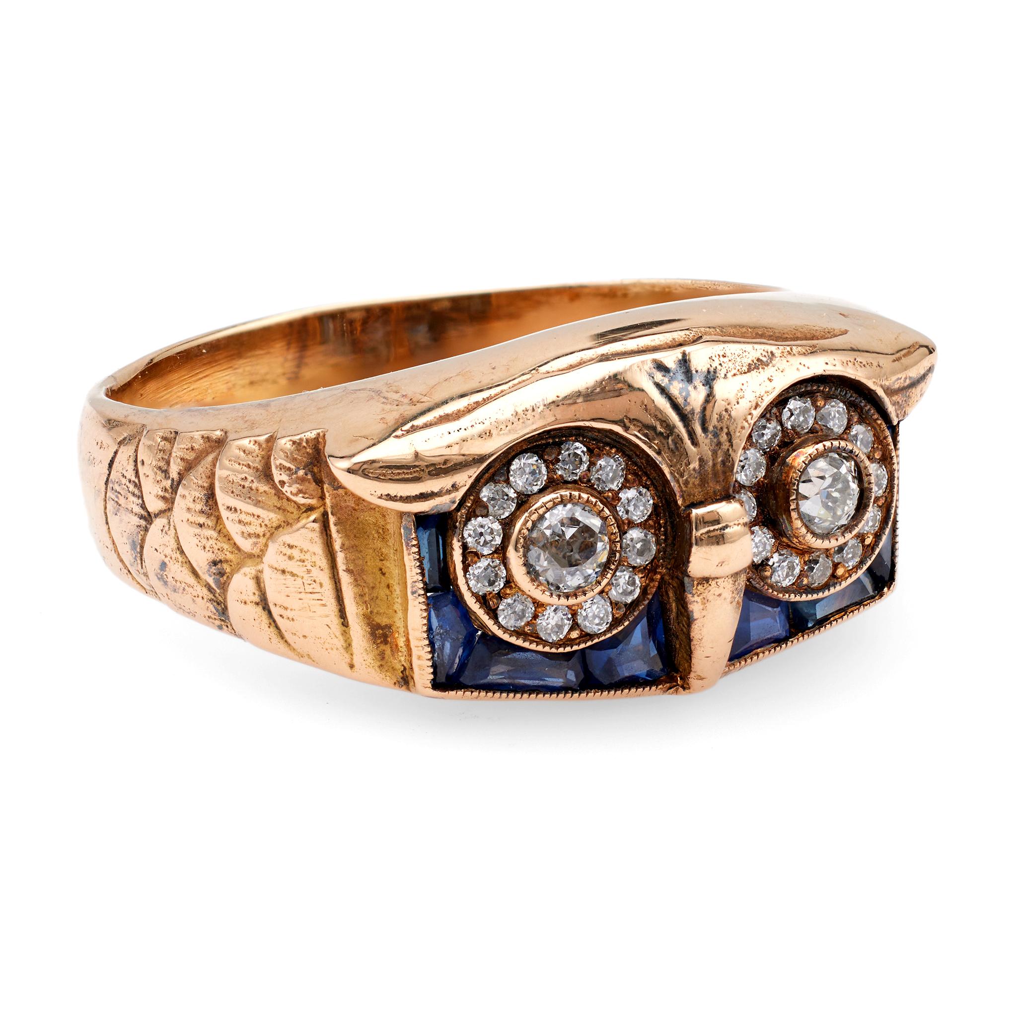 Vintage Diamond Sapphire 18k Yellow Gold Owl Ring In Good Condition For Sale In Beverly Hills, CA
