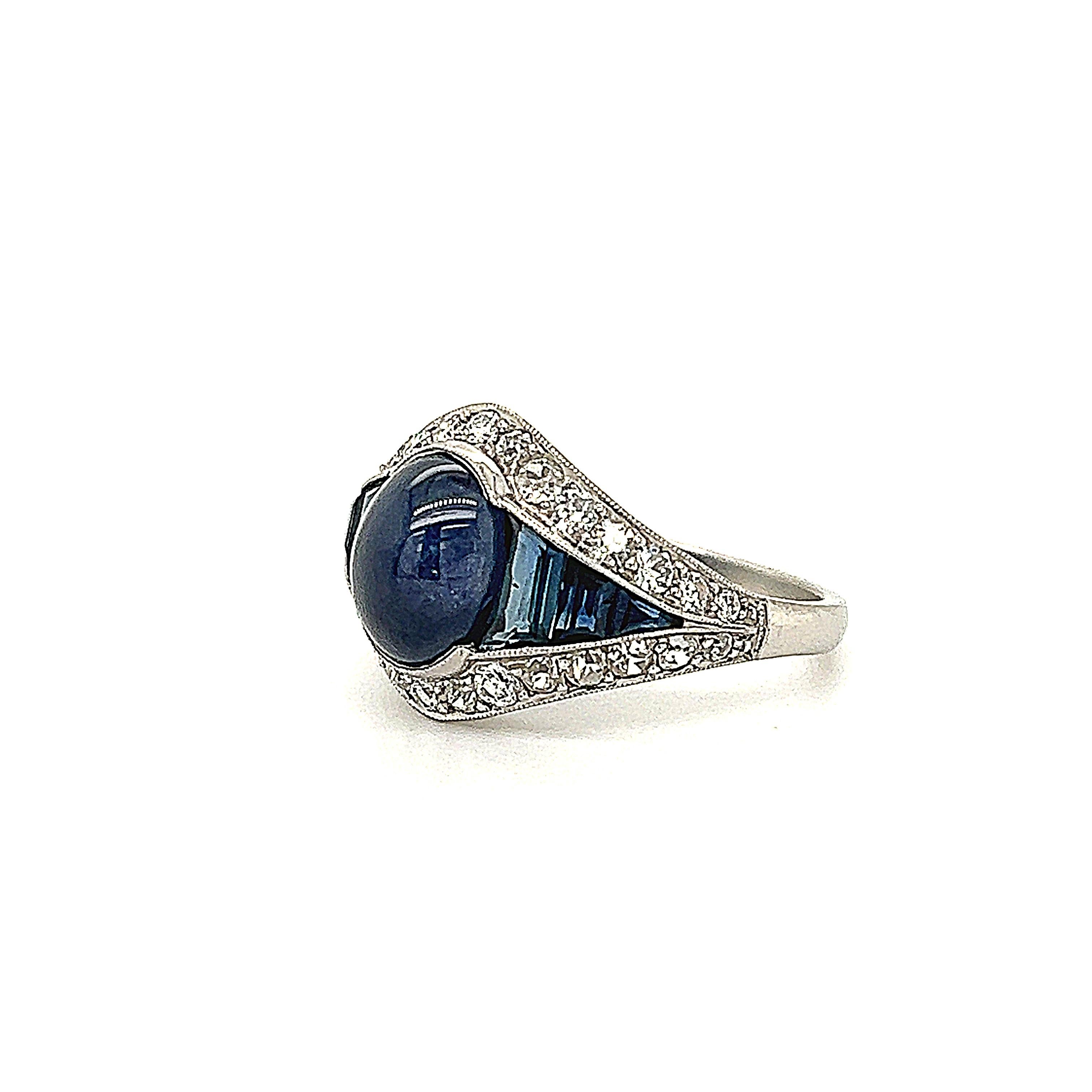 Cocktail-Ring mit Diamanten und Saphiren (Art déco)