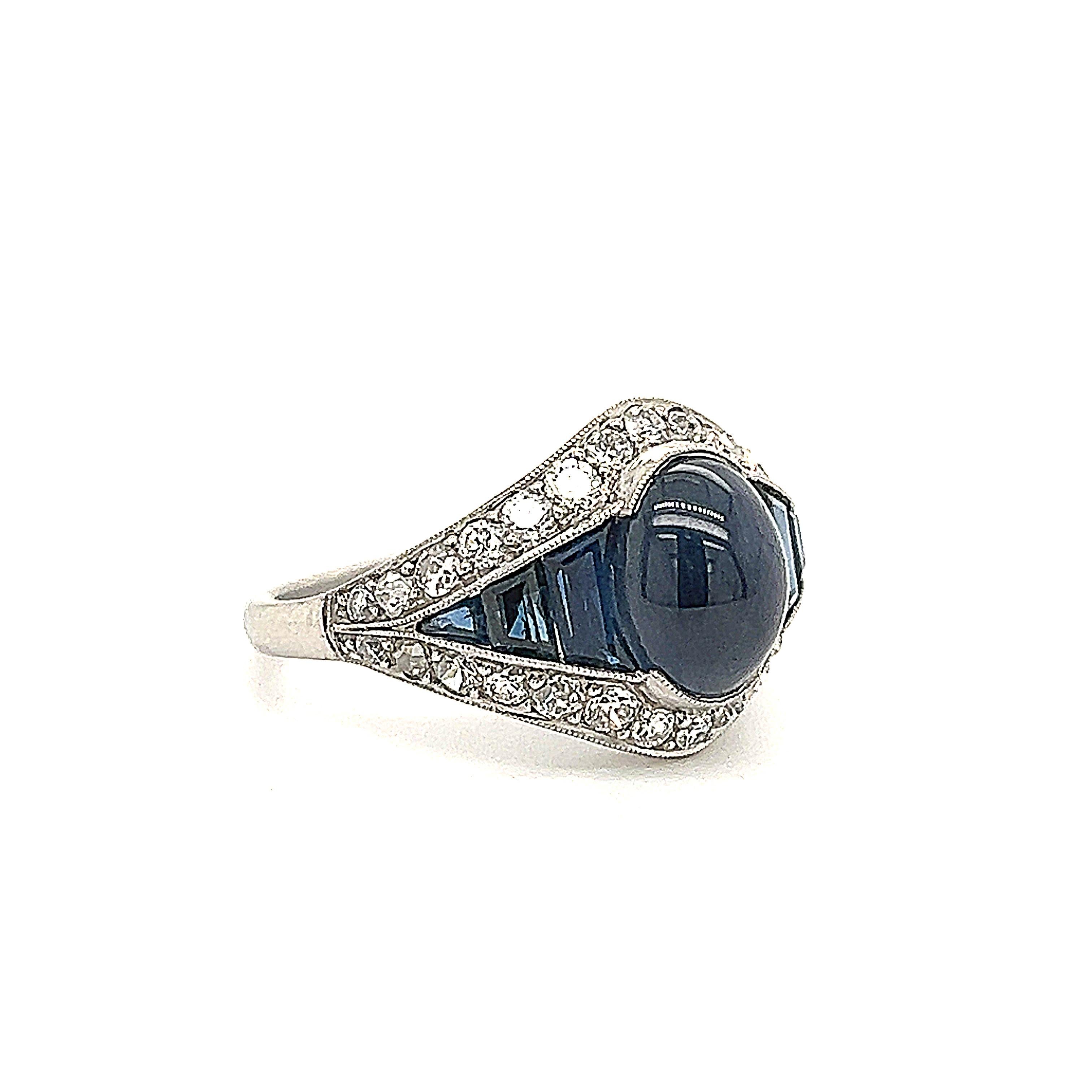 Women's Vintage Diamond & Sapphire Cocktail Ring