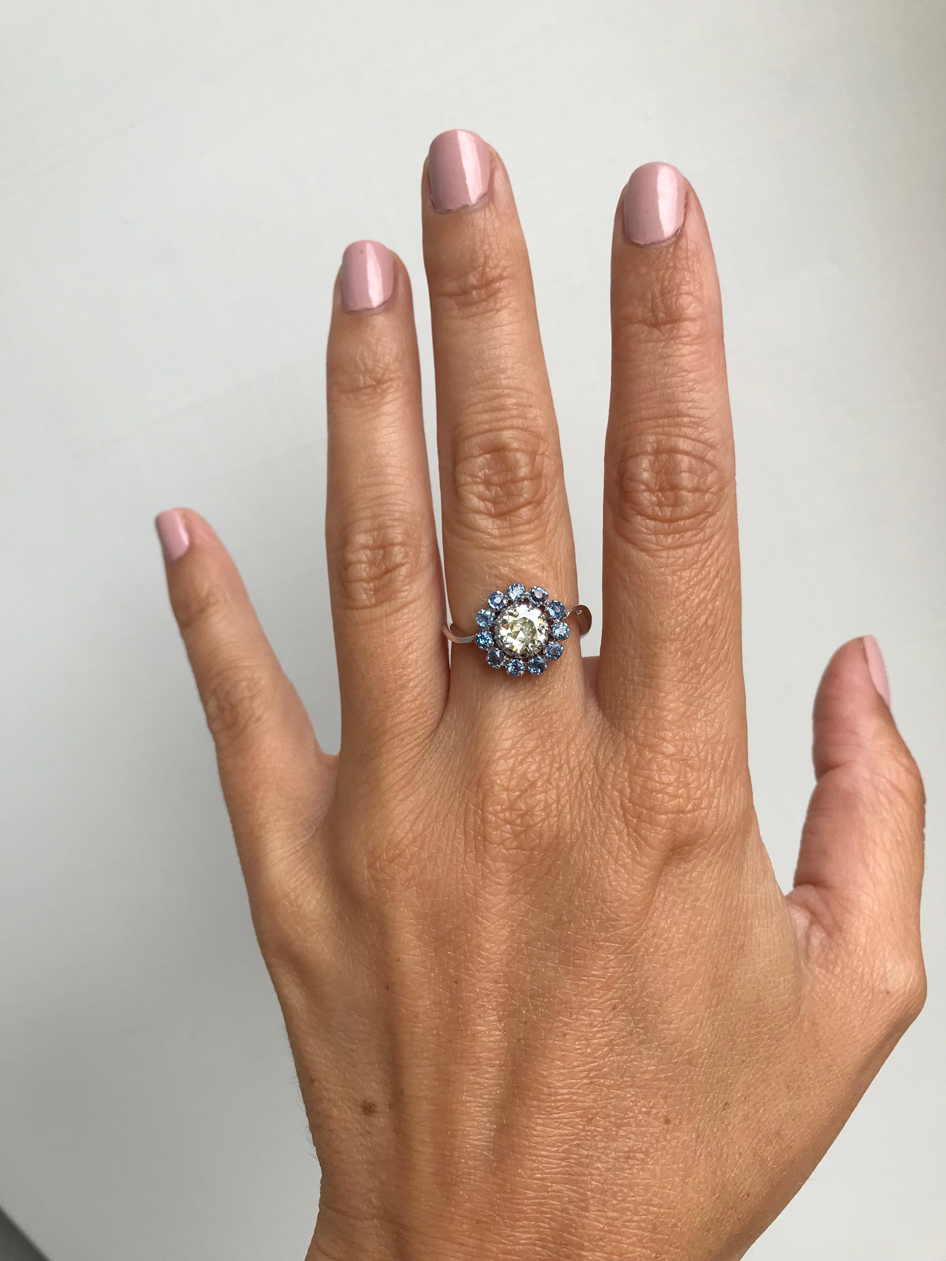 Vintage Diamond Sapphire Gold Cluster Ring 1