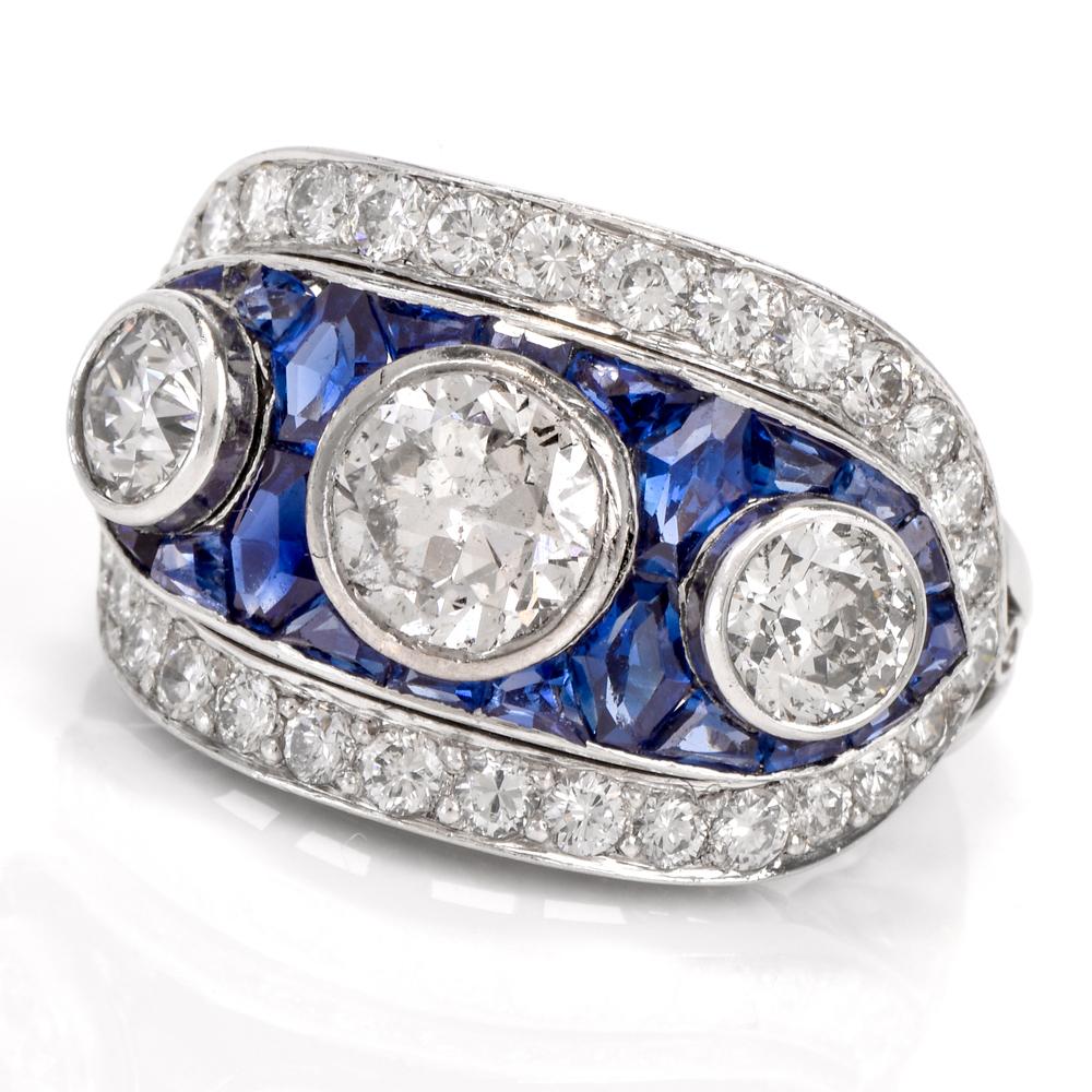 Vintage Diamond Sapphire Platinum Ring In Excellent Condition In Miami, FL