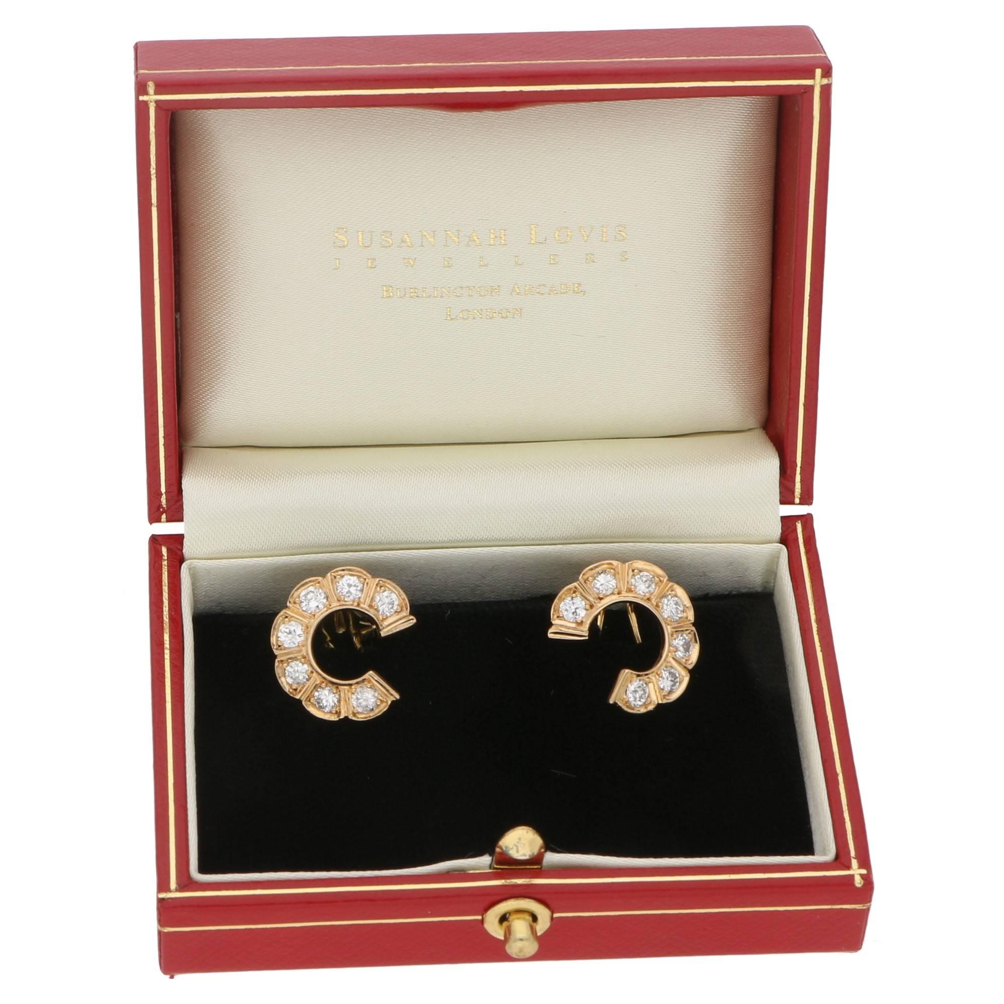 Vintage Diamond Set Circle Hoop Earrings Set in 18k Yellow Gold In Good Condition In London, GB