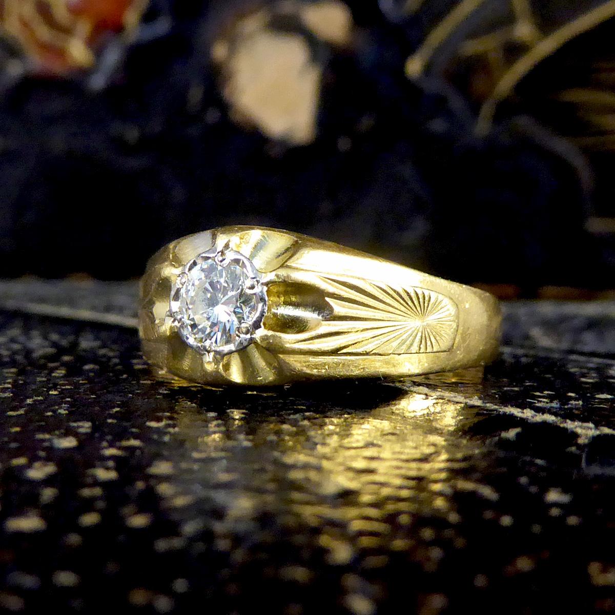 Vintage Diamond Set Gypsy Ring in 18ct Yellow Gold C1975 1